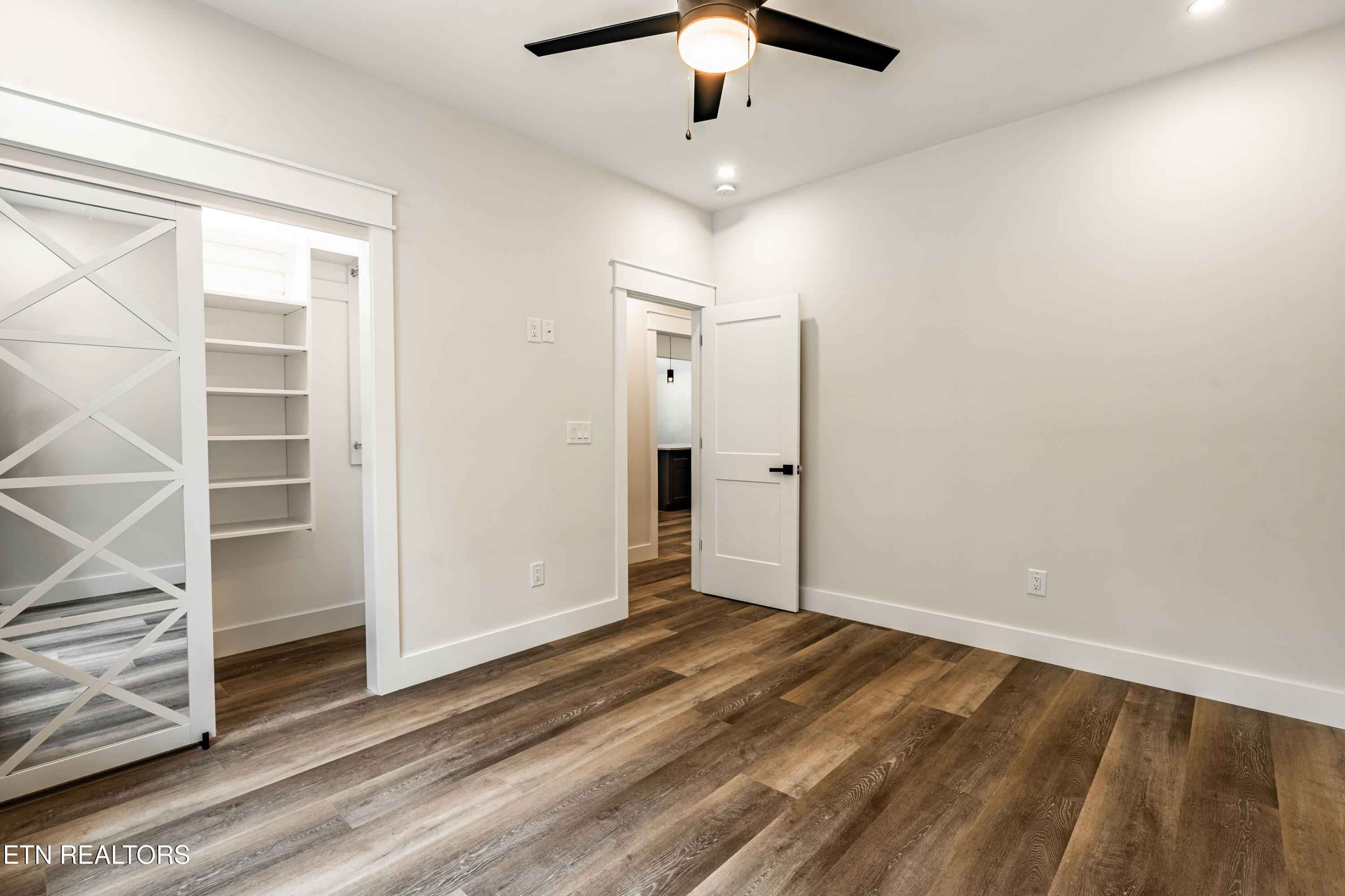 222 Oostanali Way Loudon TN 37774