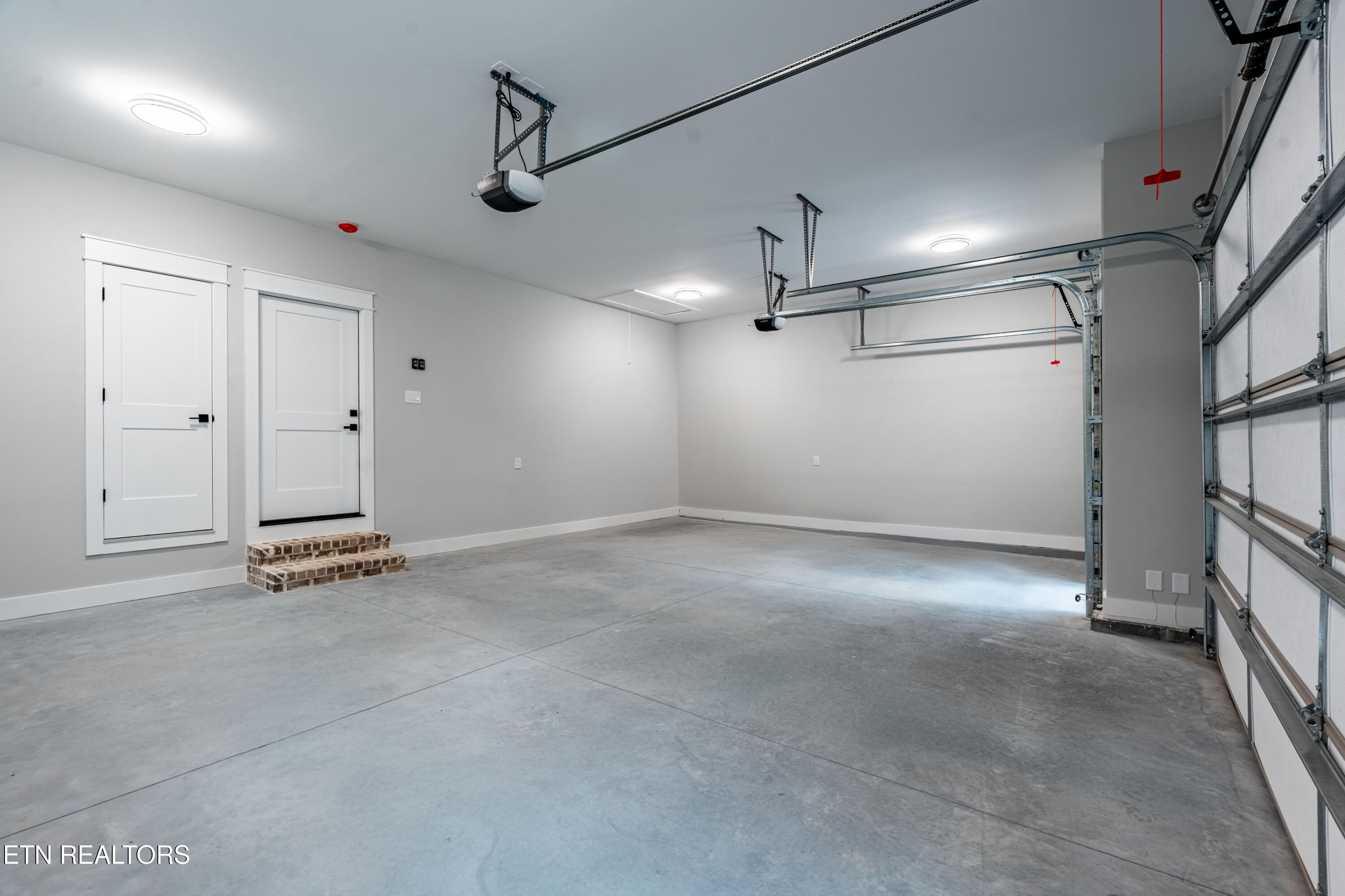 222 Oostanali Way Loudon TN 37774