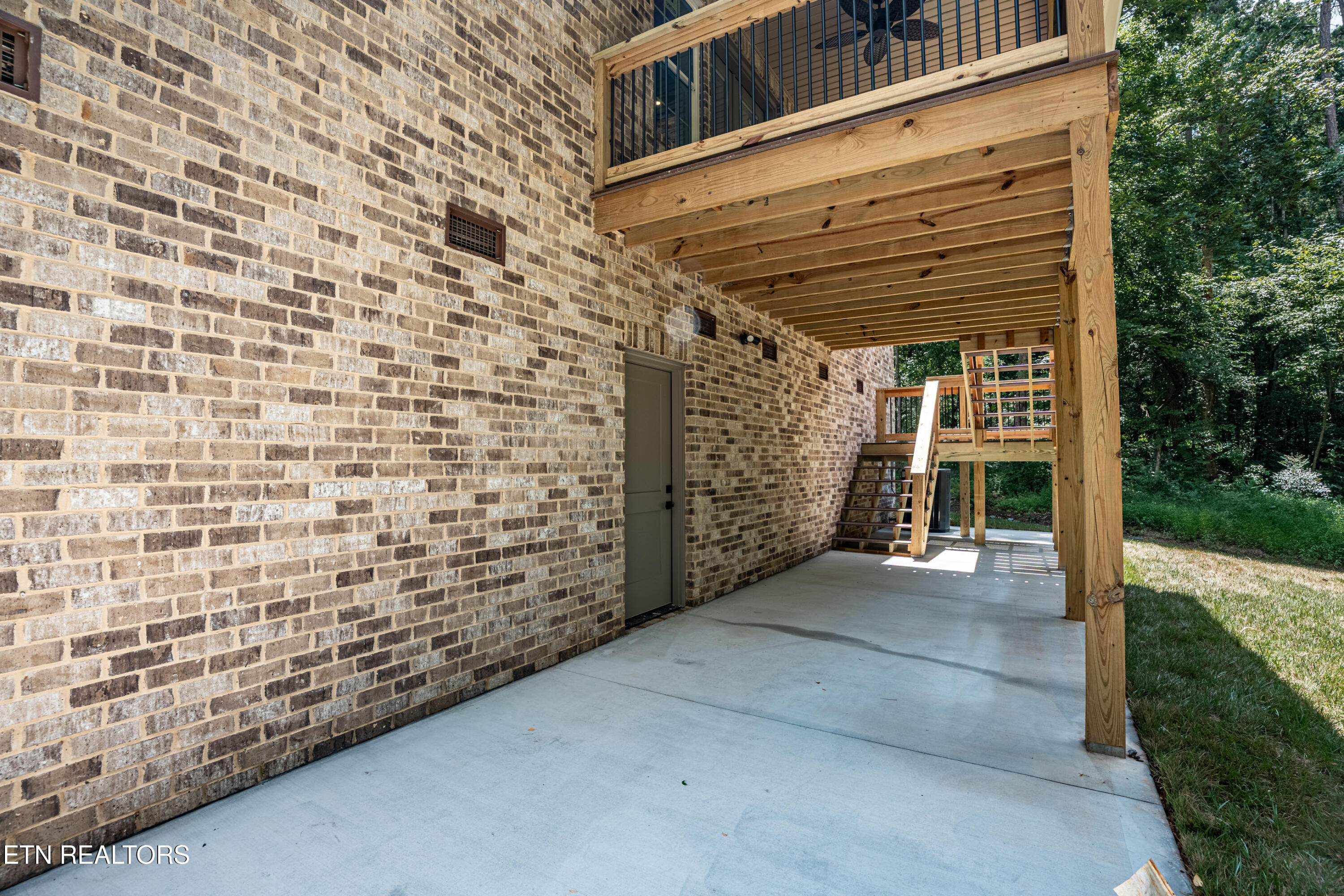 222 Oostanali Way Loudon TN 37774