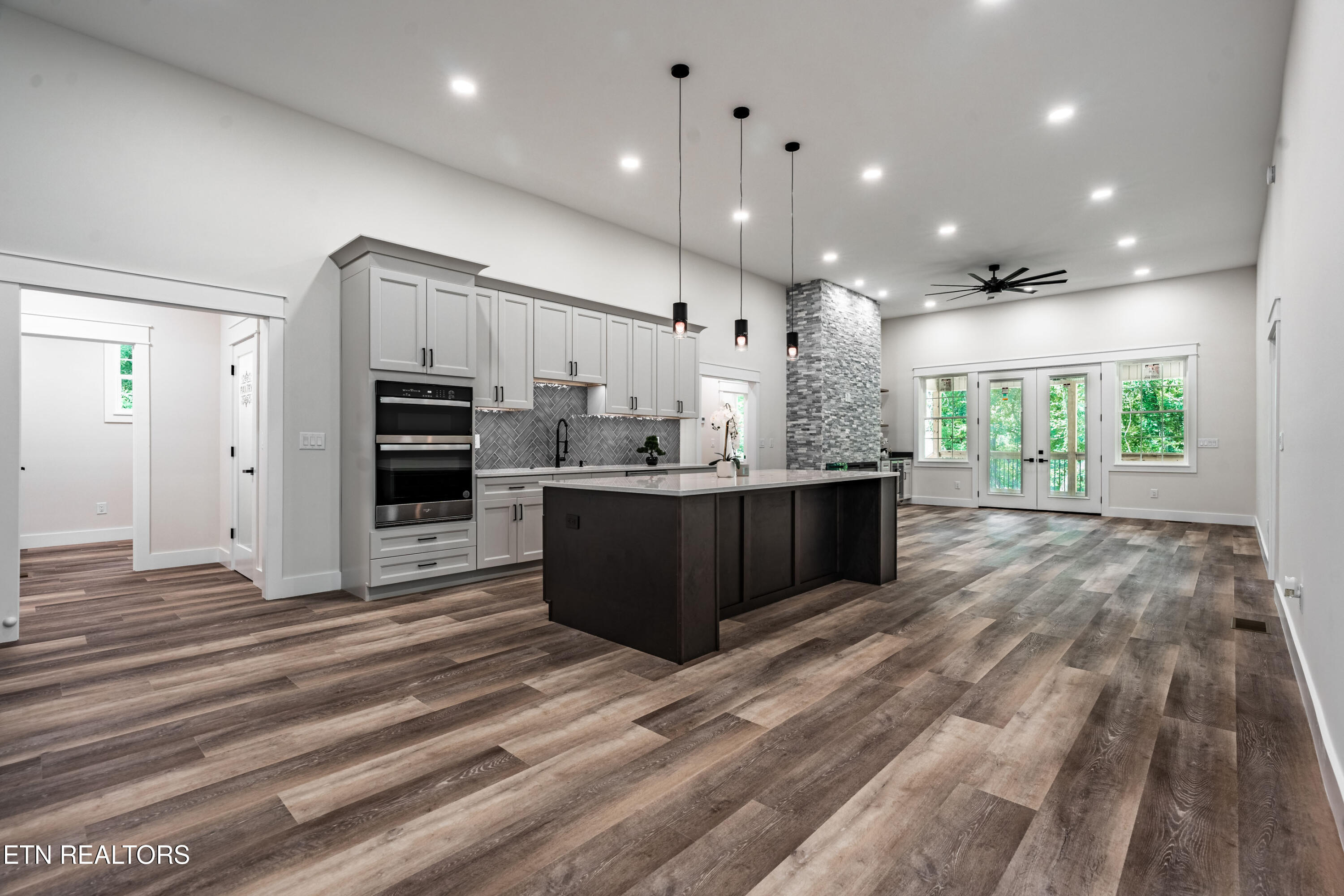 222 Oostanali Way Loudon TN 37774