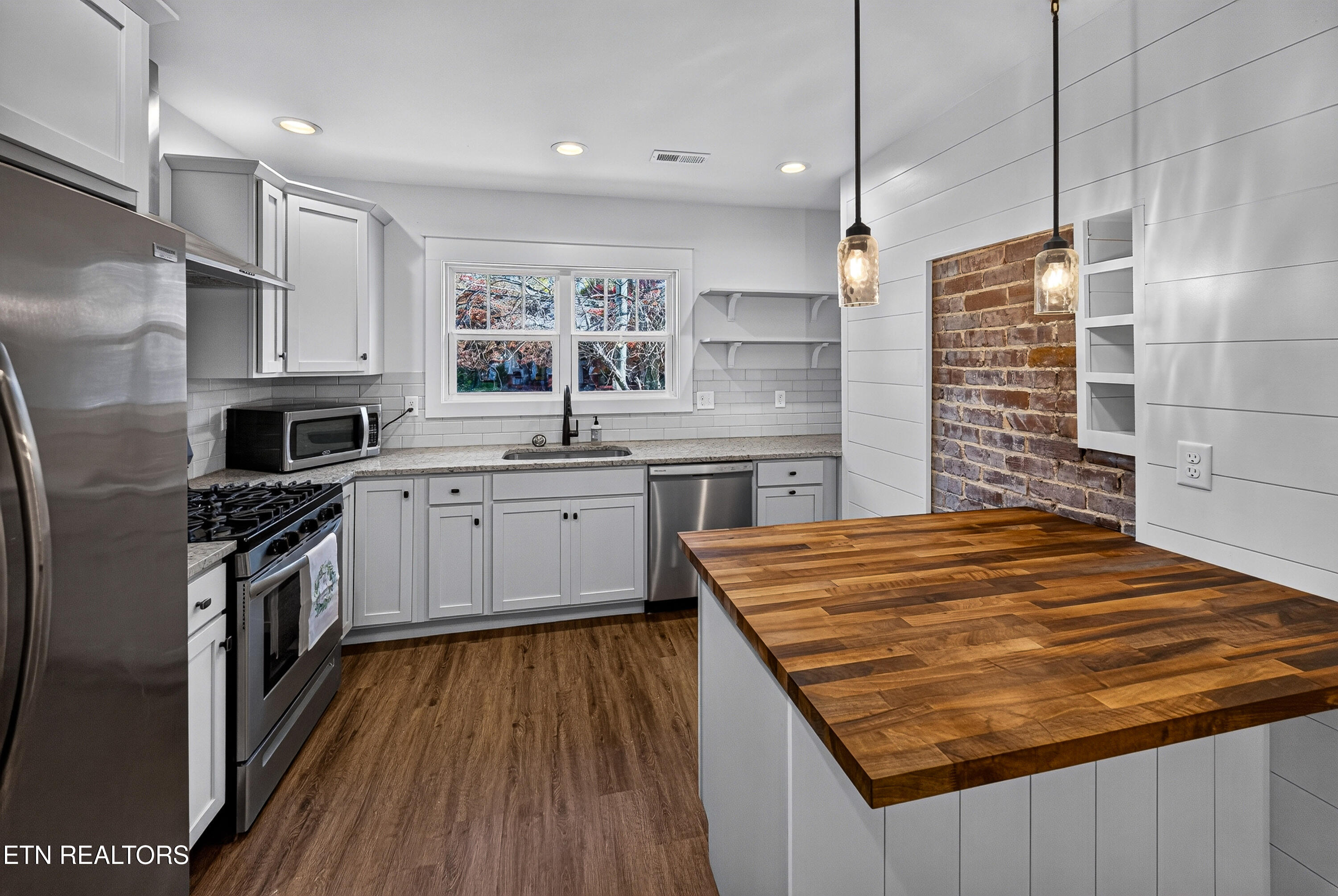 433 E Quincy Avenue Knoxville TN 37917