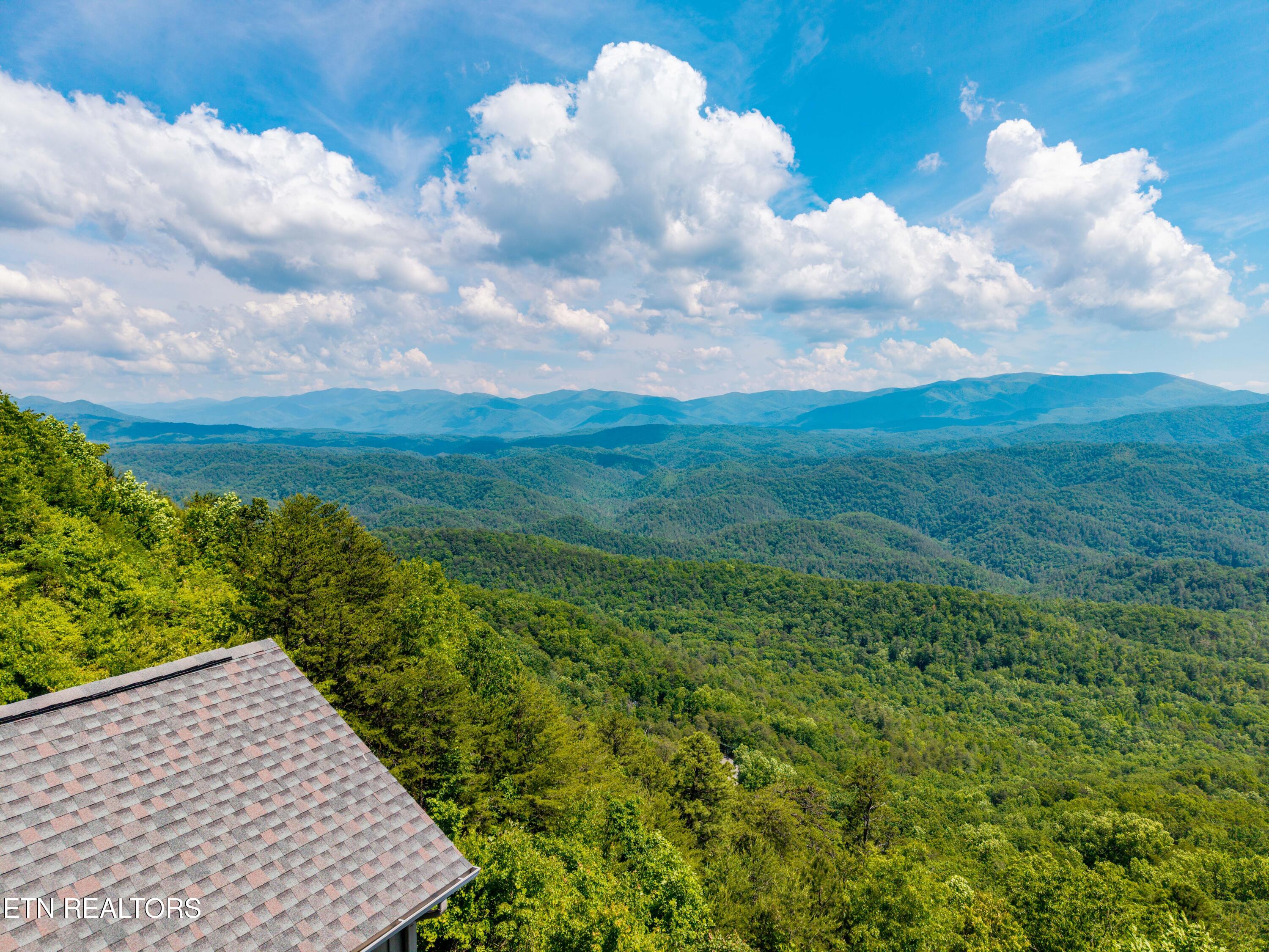 7121 Flats Road Tallassee TN 37878