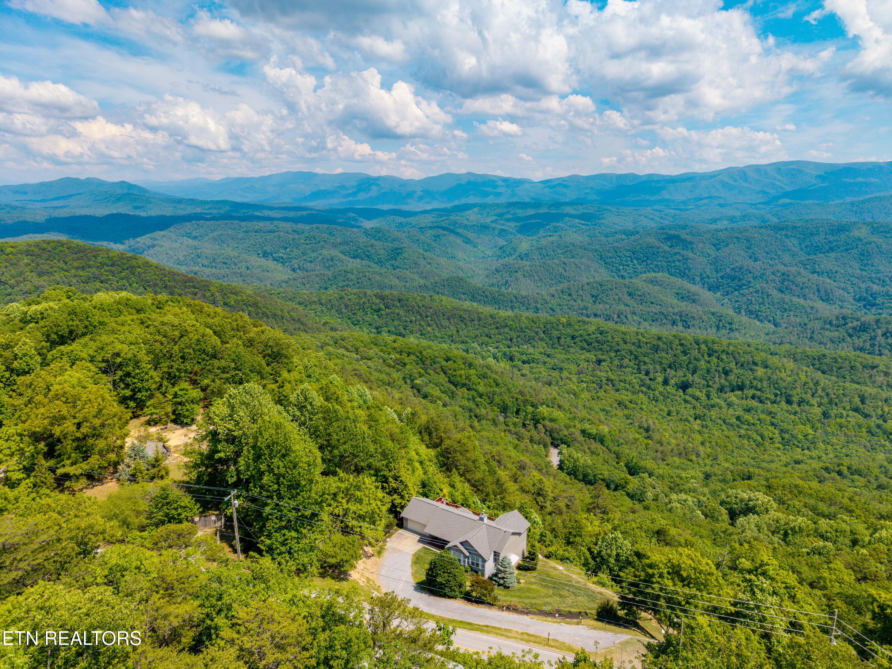 7121 Flats Road Tallassee TN 37878