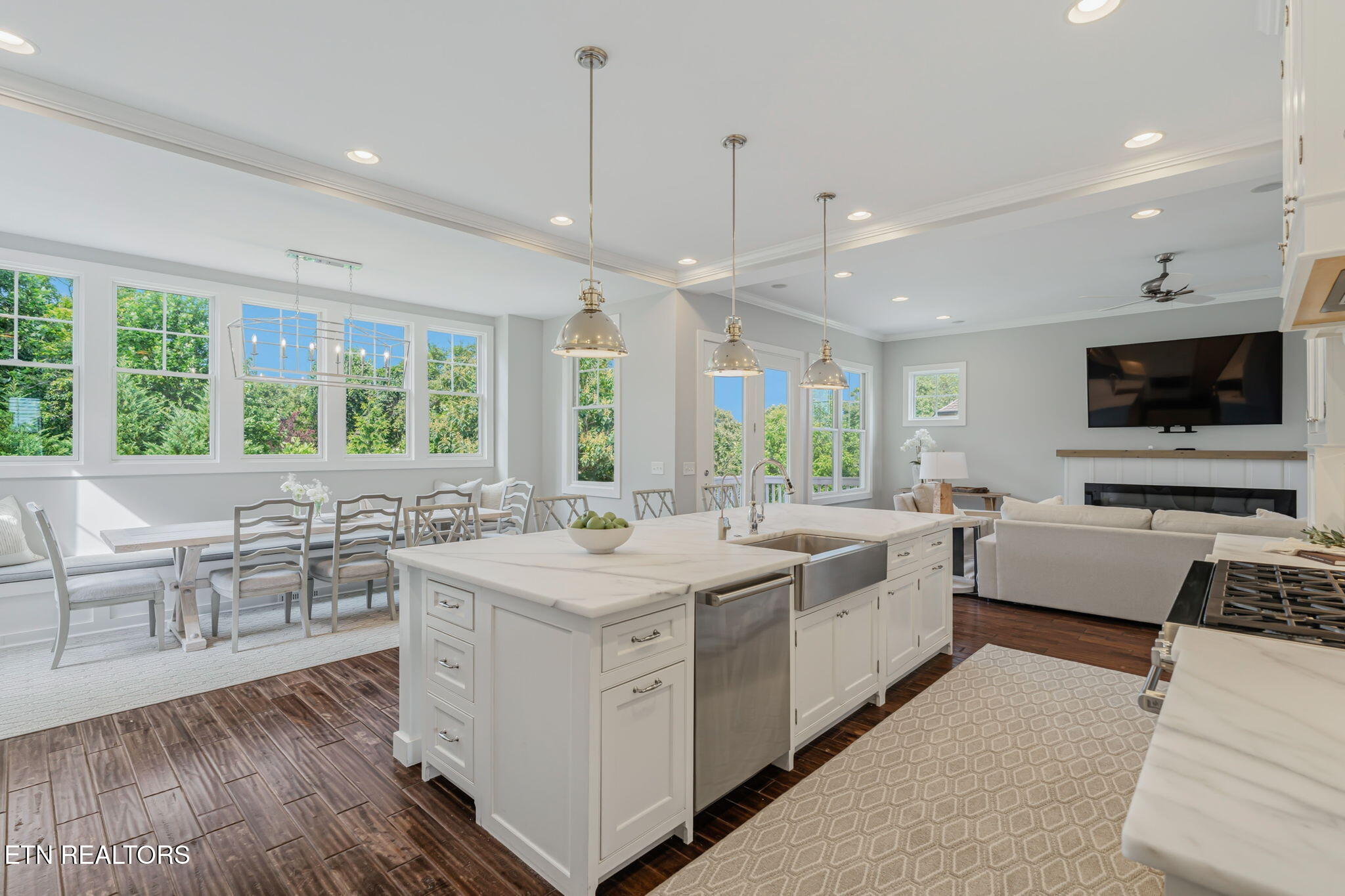 10011 Winter Sun Lane Knoxville TN 37922
