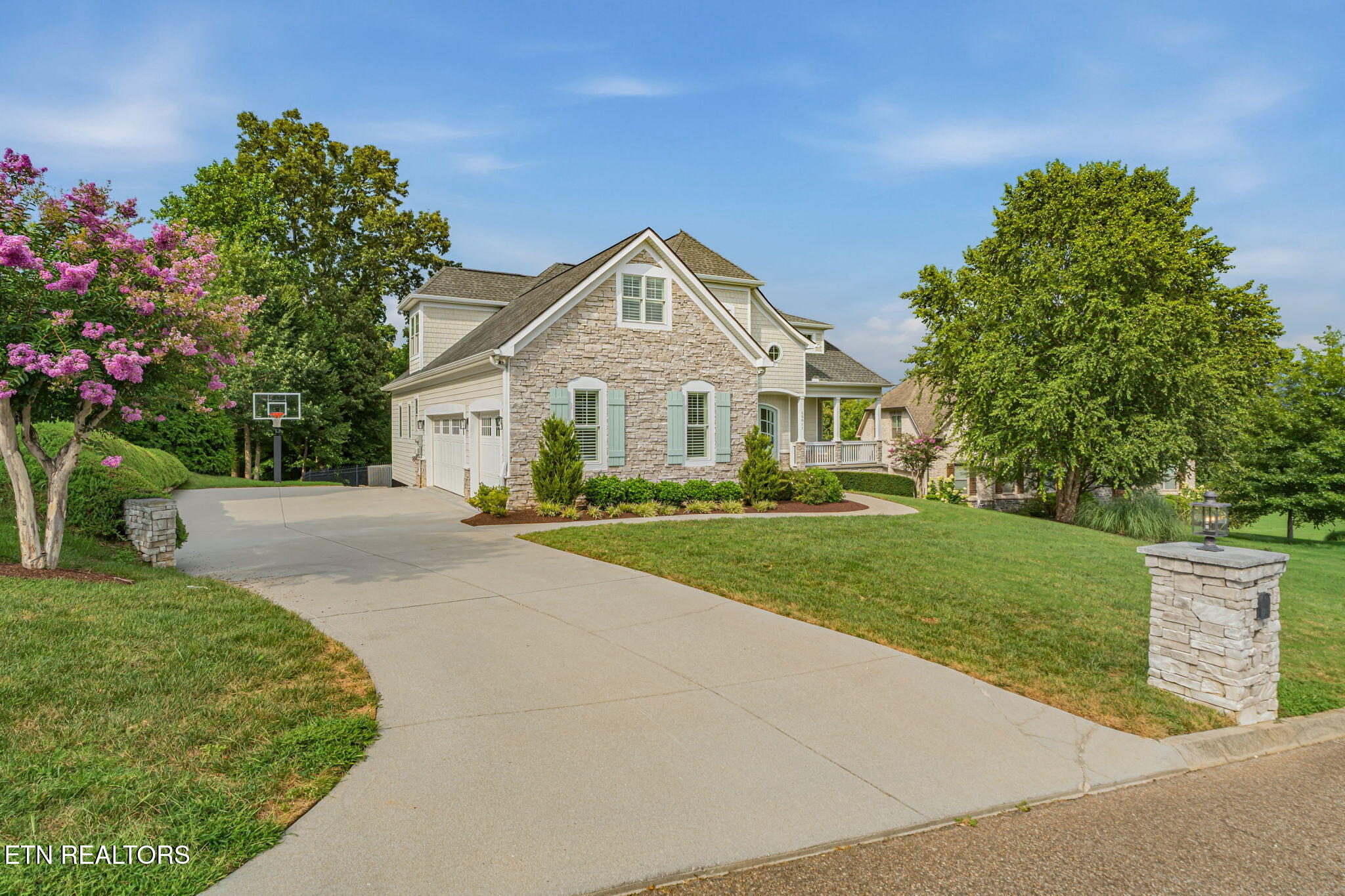 10011 Winter Sun Lane Knoxville TN 37922