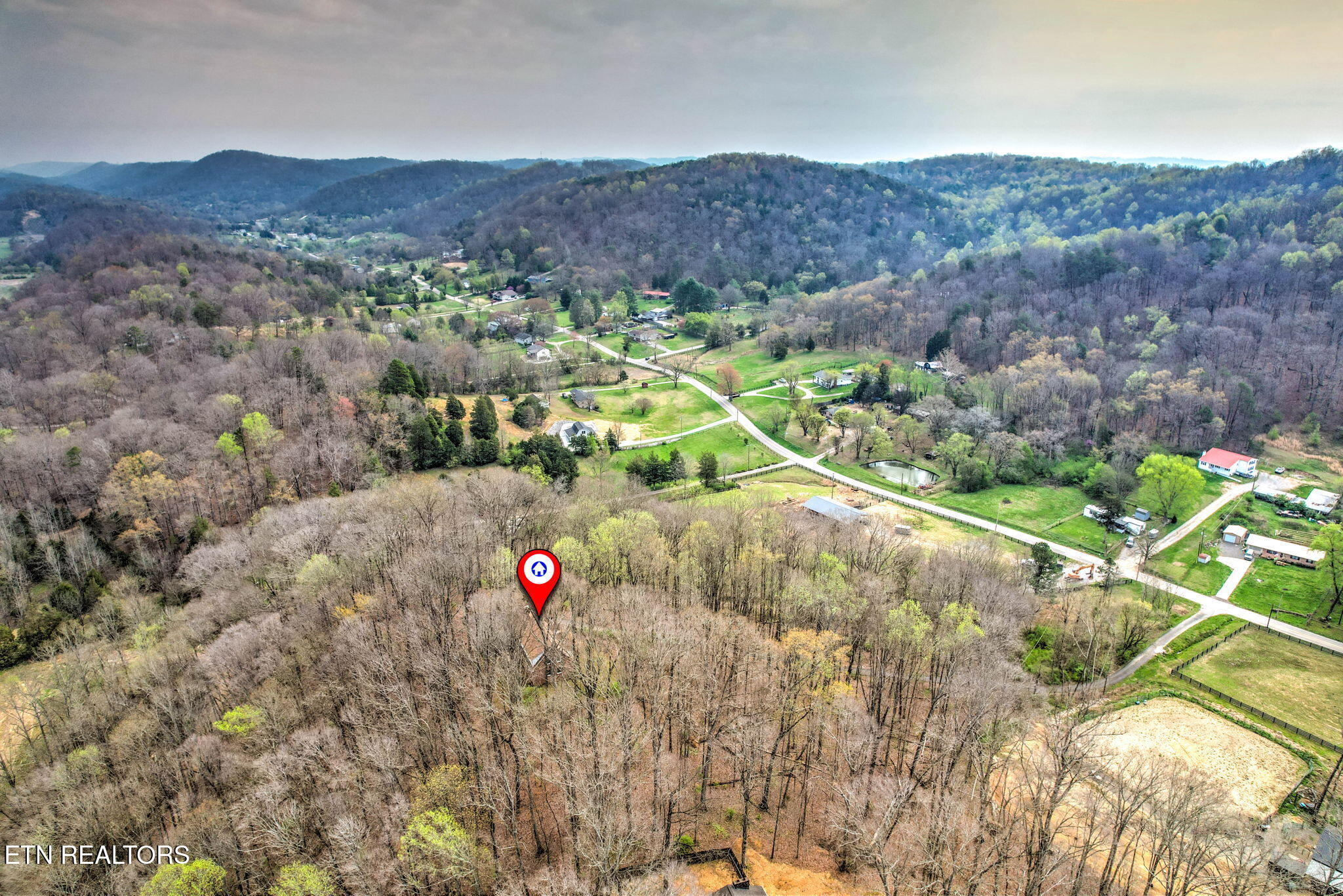 207 Strader Road Powell TN 37849