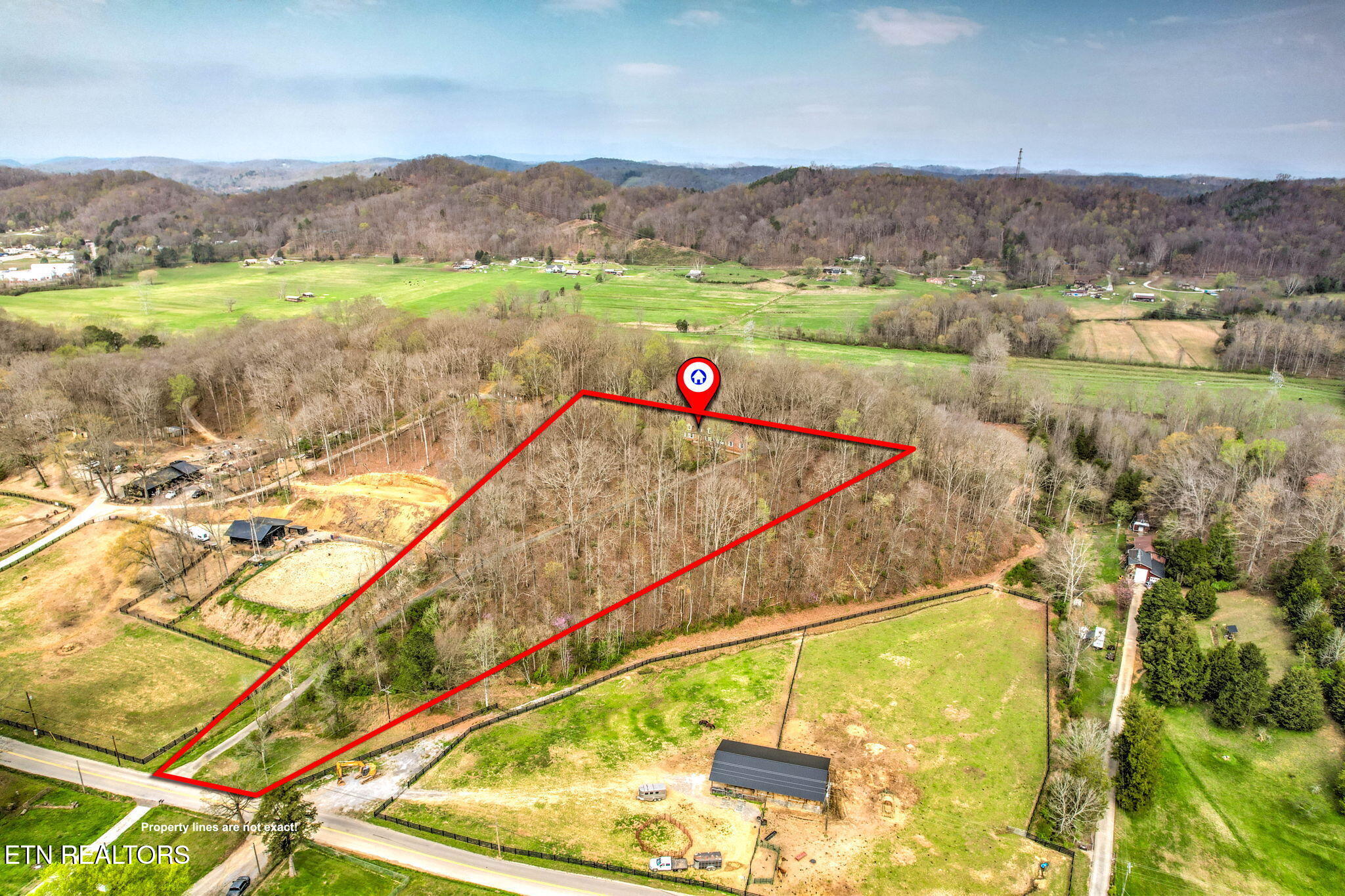 207 Strader Road Powell TN 37849