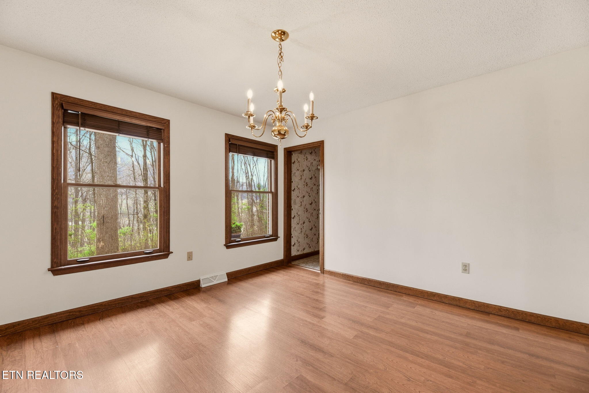 207 Strader Road Powell TN 37849