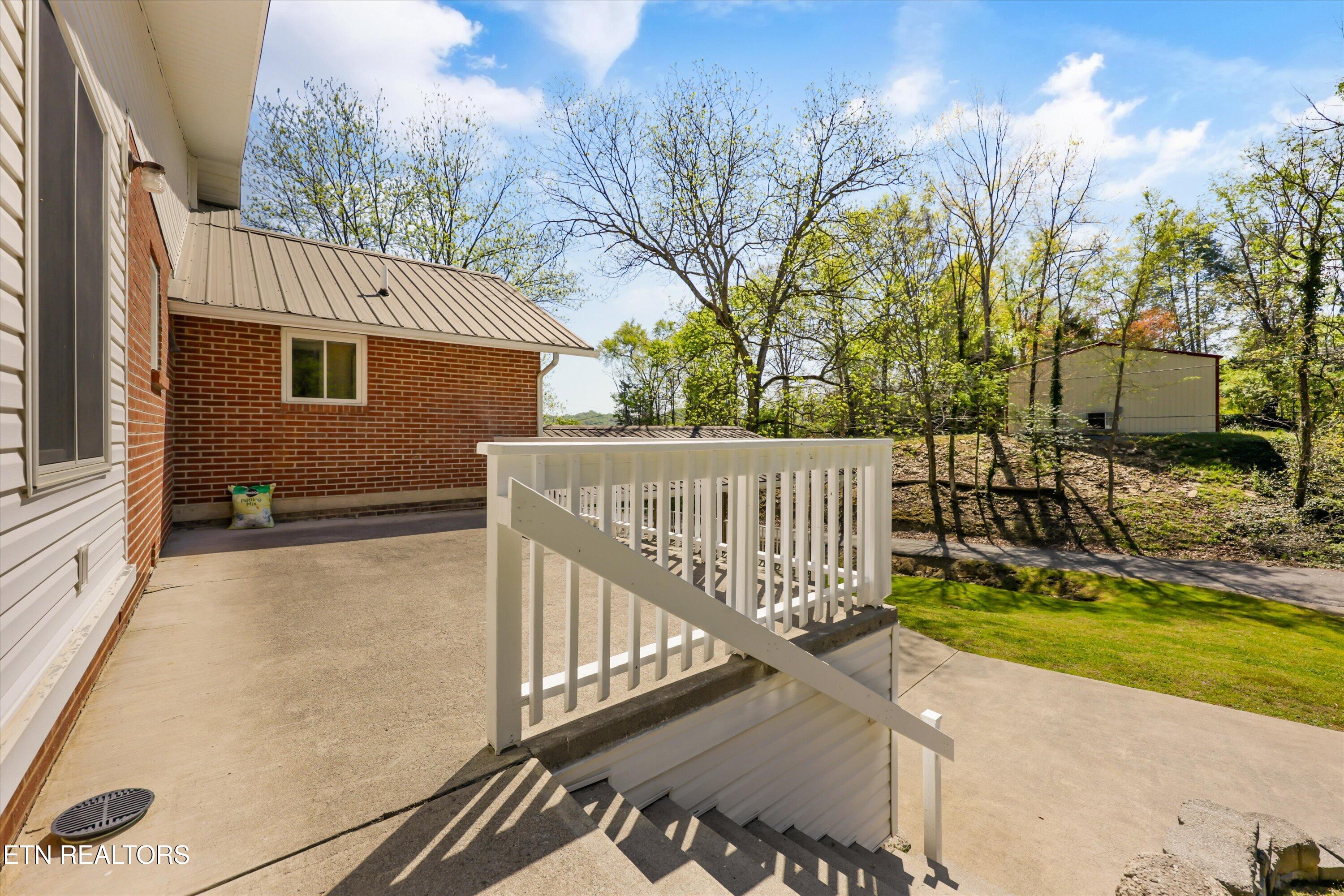 1017 Old Knoxville Highway Sevierville TN 37862