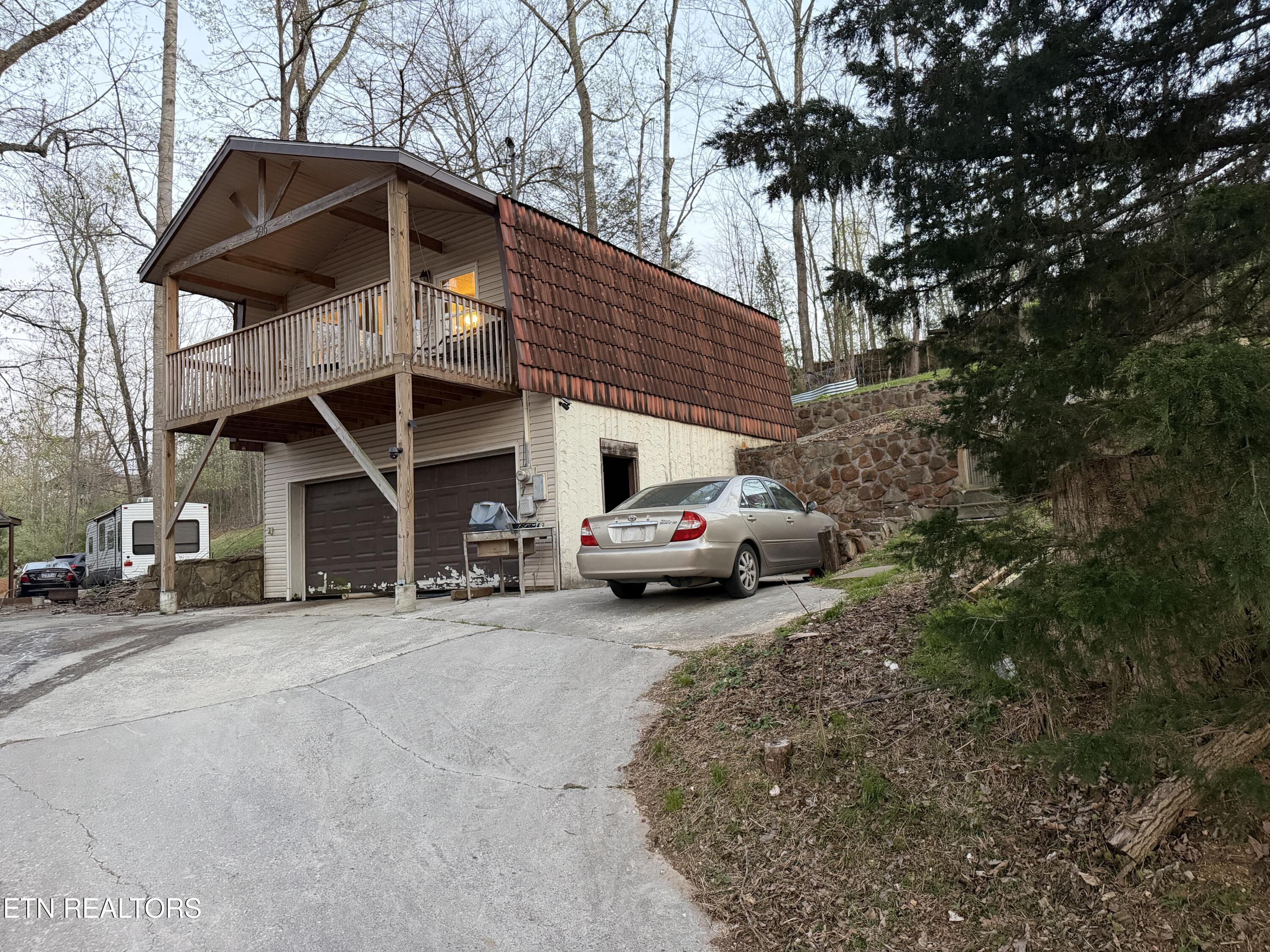 506 Lindsey Mill Circle Rocky Top TN 37769