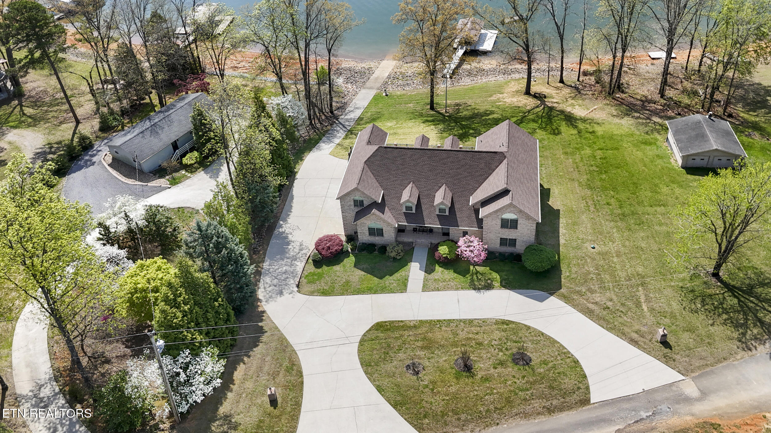 1166 Wildcat Road Bean Station TN 37708