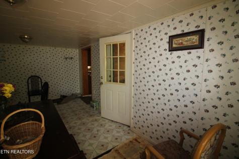 564 Keylon Drive Harriman TN 37748