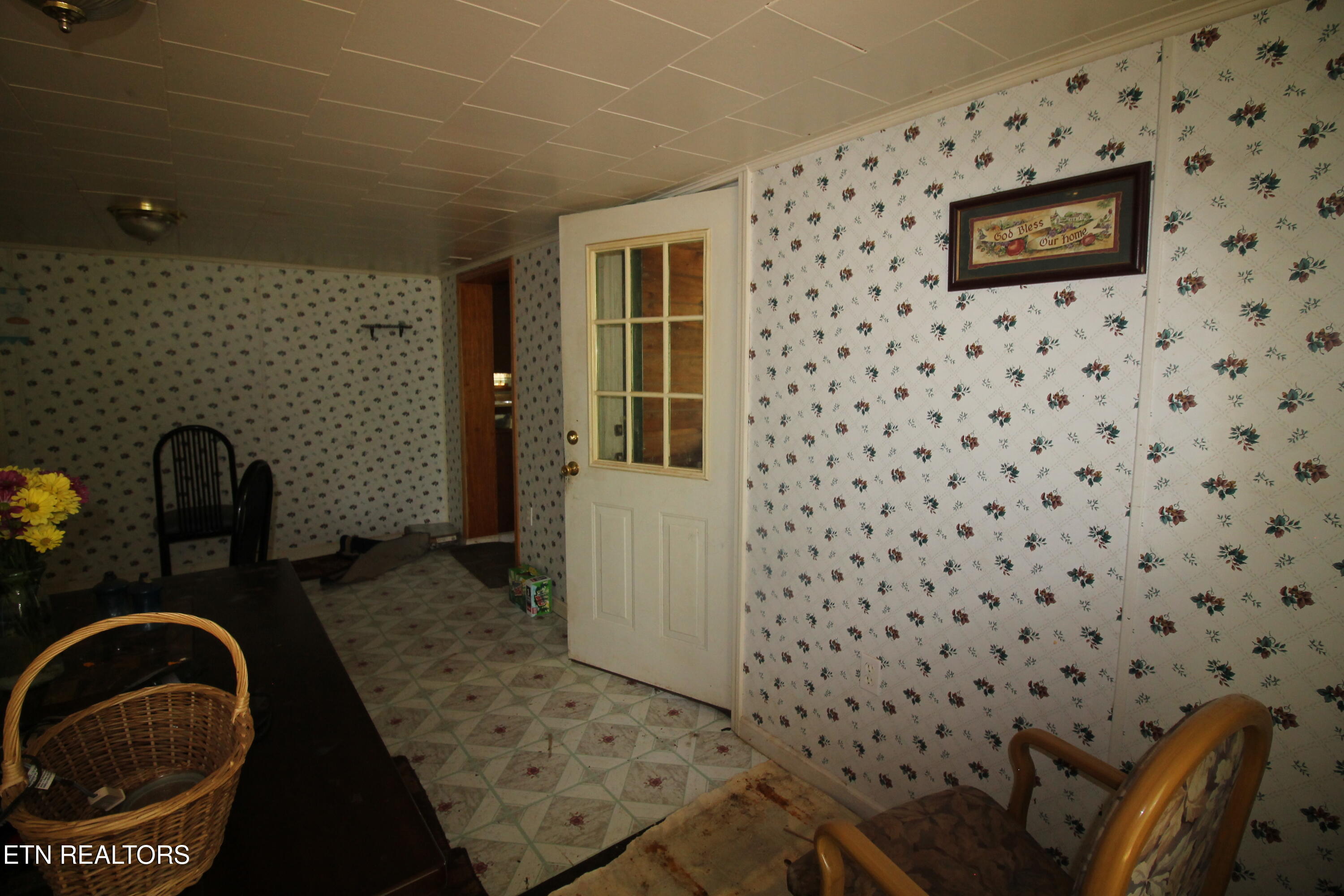 564 Keylon Drive Harriman TN 37748