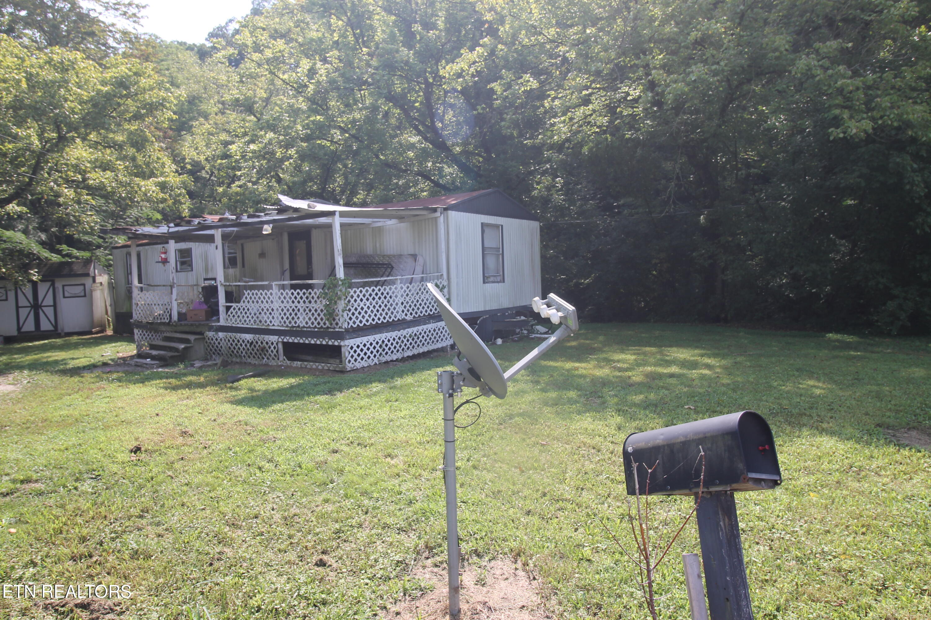 564 Keylon Drive Harriman TN 37748