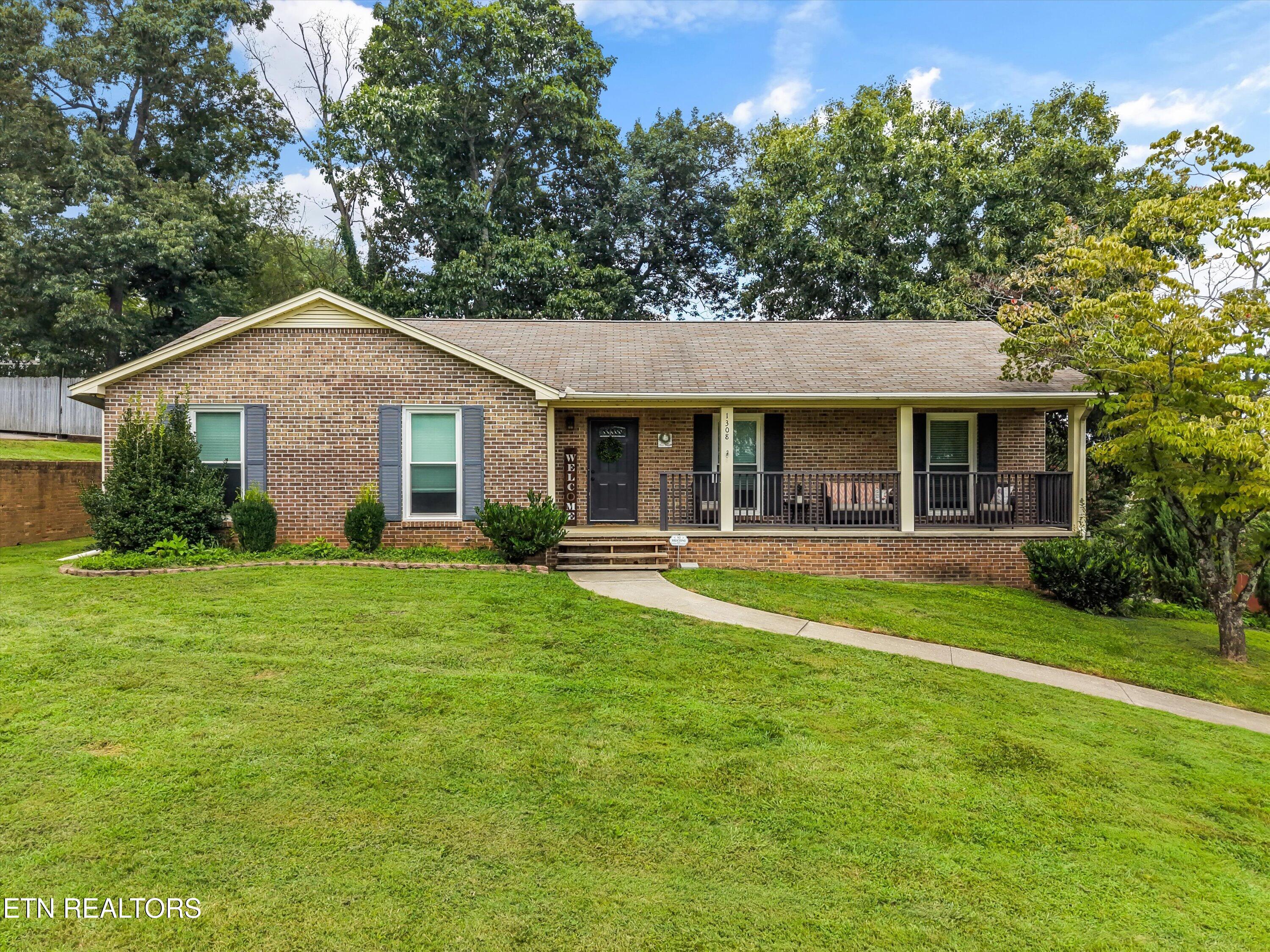 1308 Viking Drive Knoxville TN 37932
