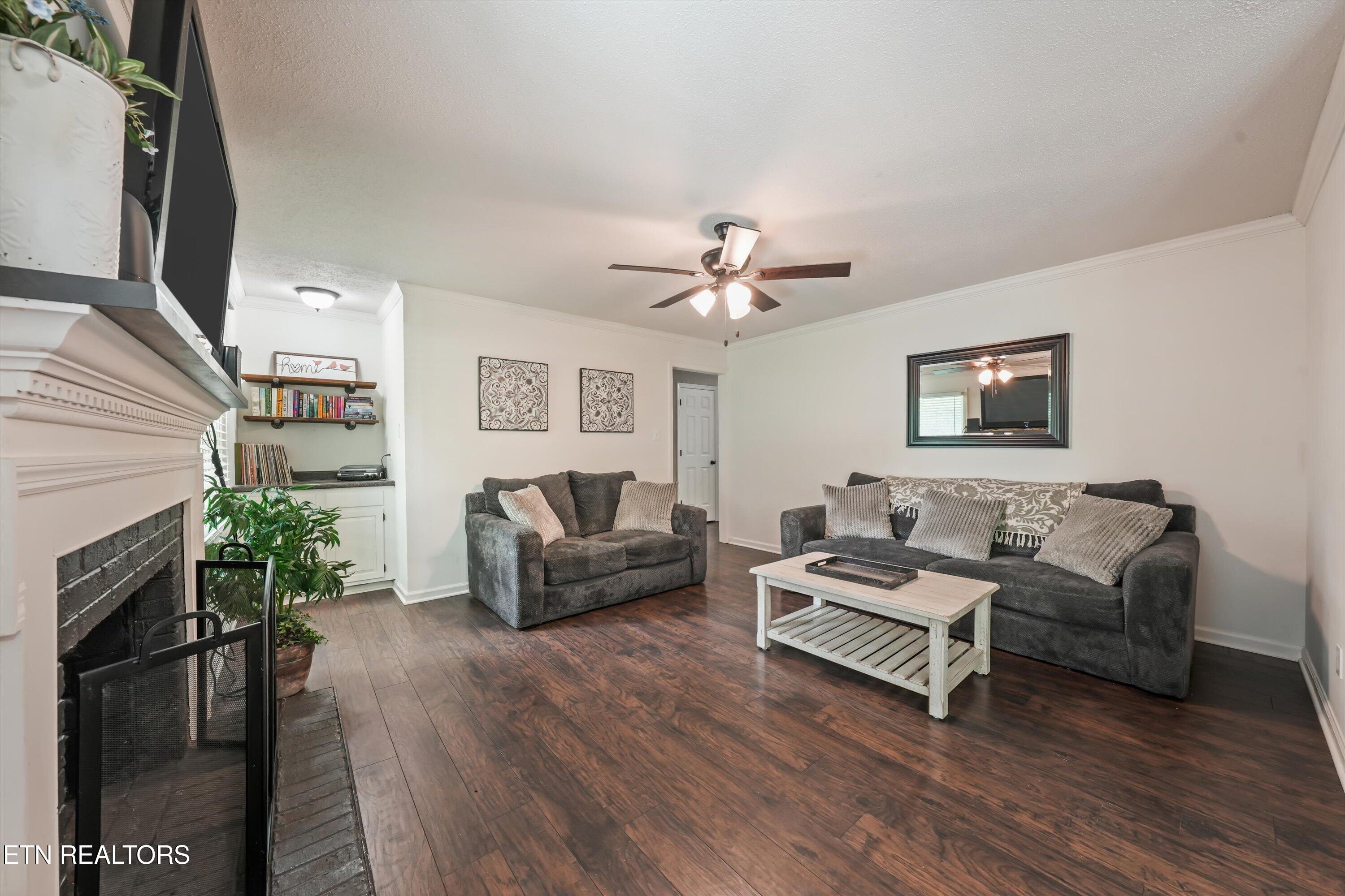 1308 Viking Drive Knoxville TN 37932