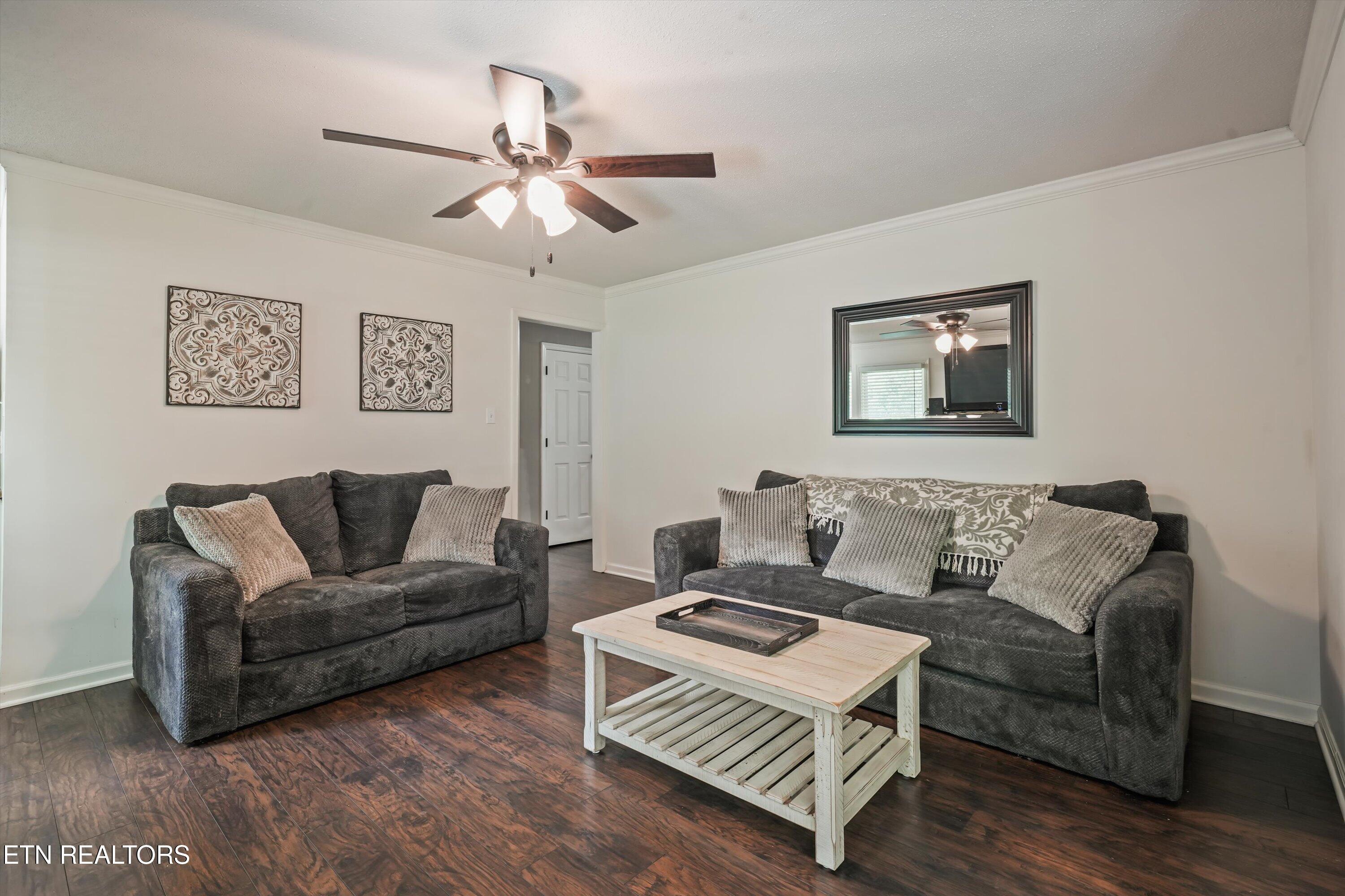 1308 Viking Drive Knoxville TN 37932