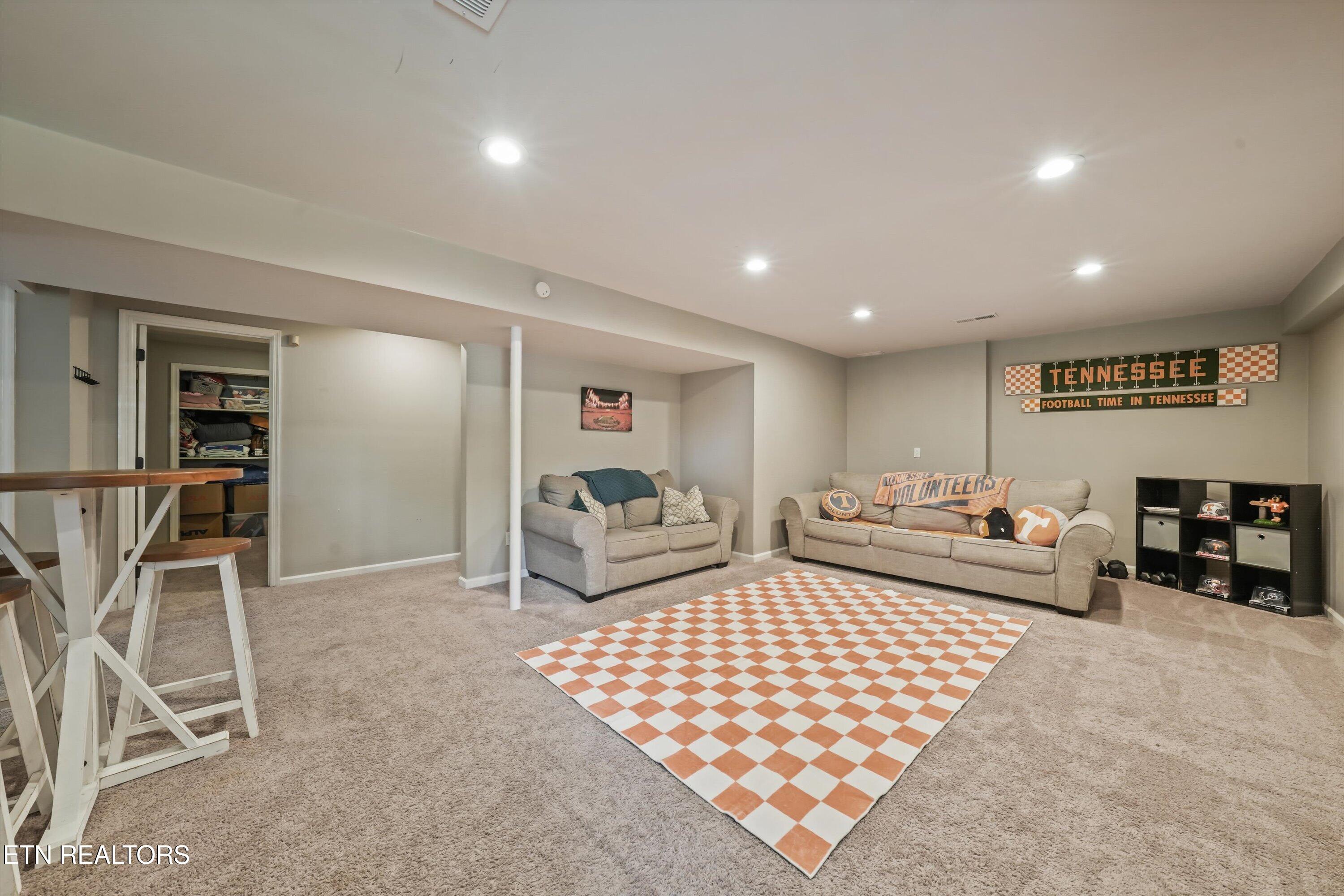 1308 Viking Drive Knoxville TN 37932