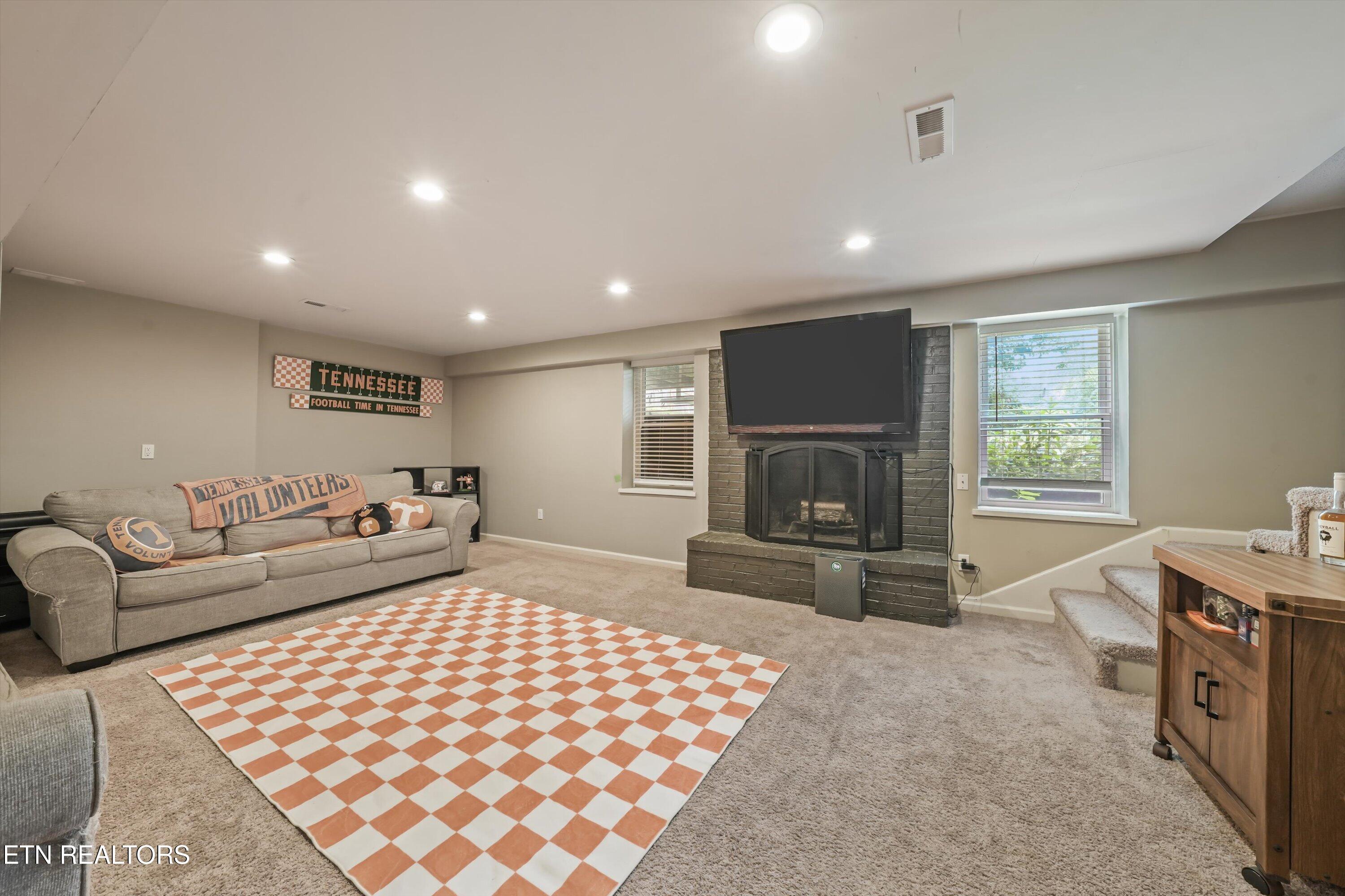 1308 Viking Drive Knoxville TN 37932