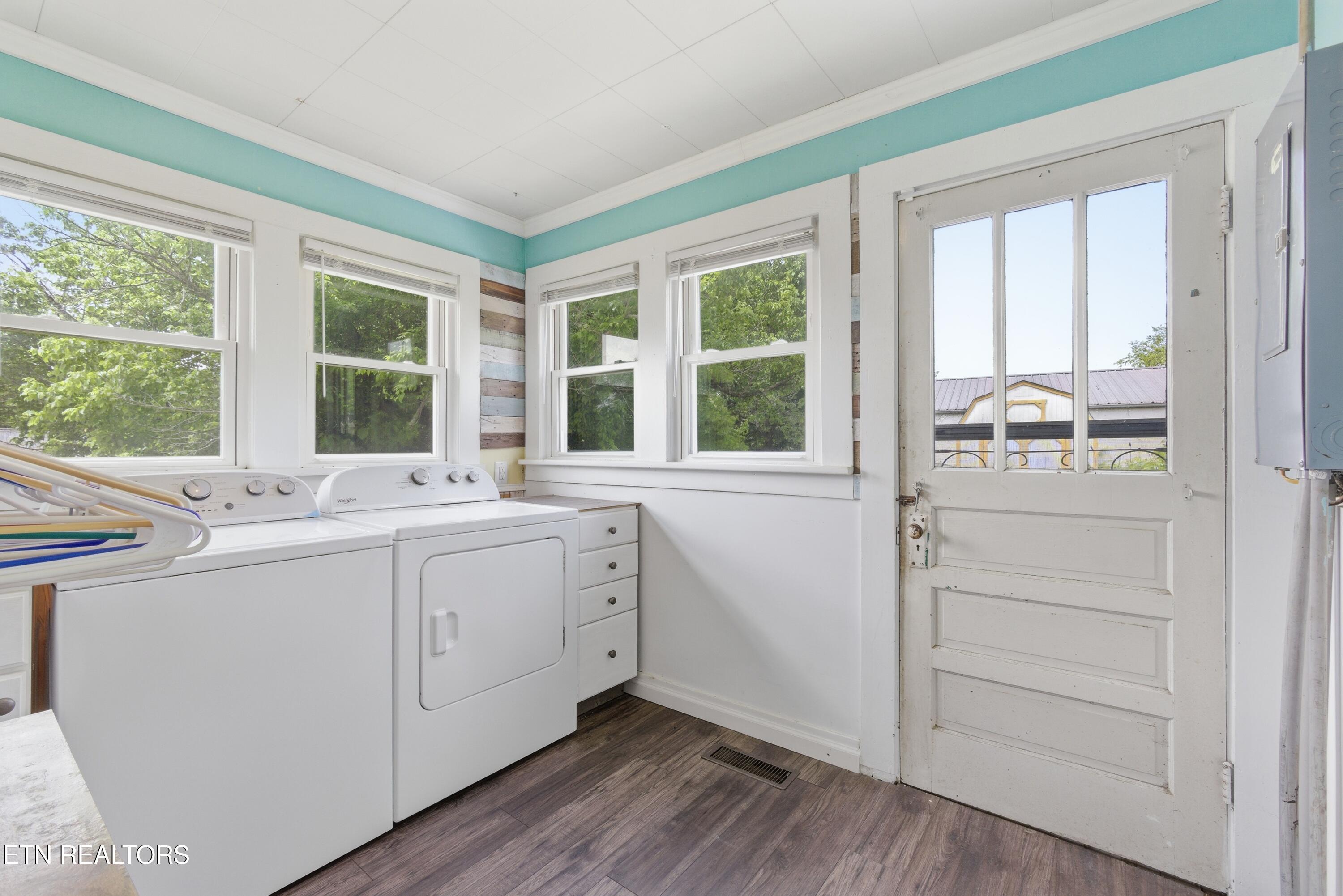 118 Woody Avenue Harriman TN 37748