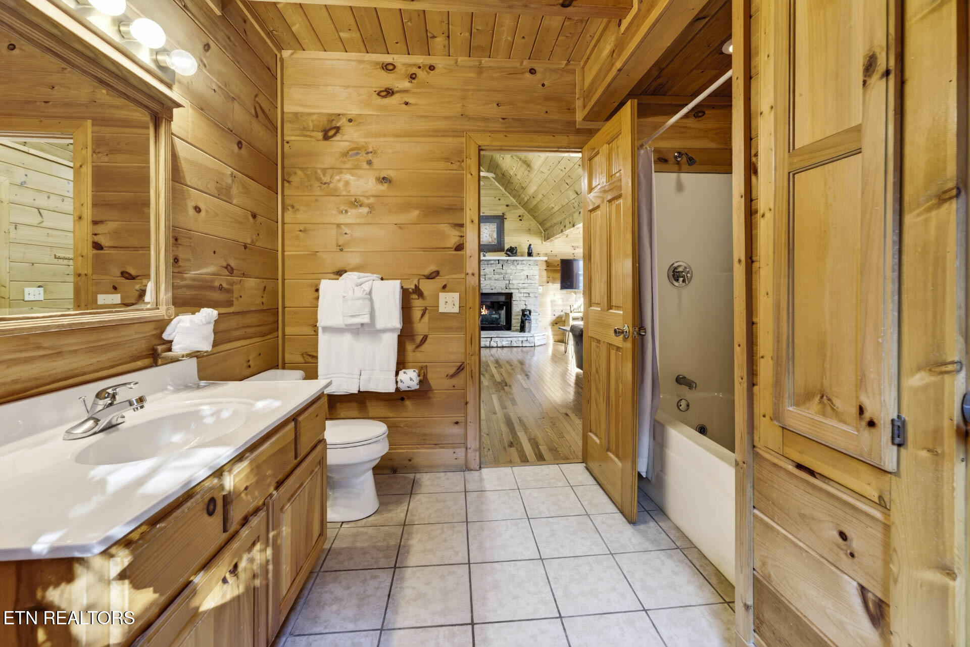 442 Silver Maple Lane Gatlinburg TN 37738