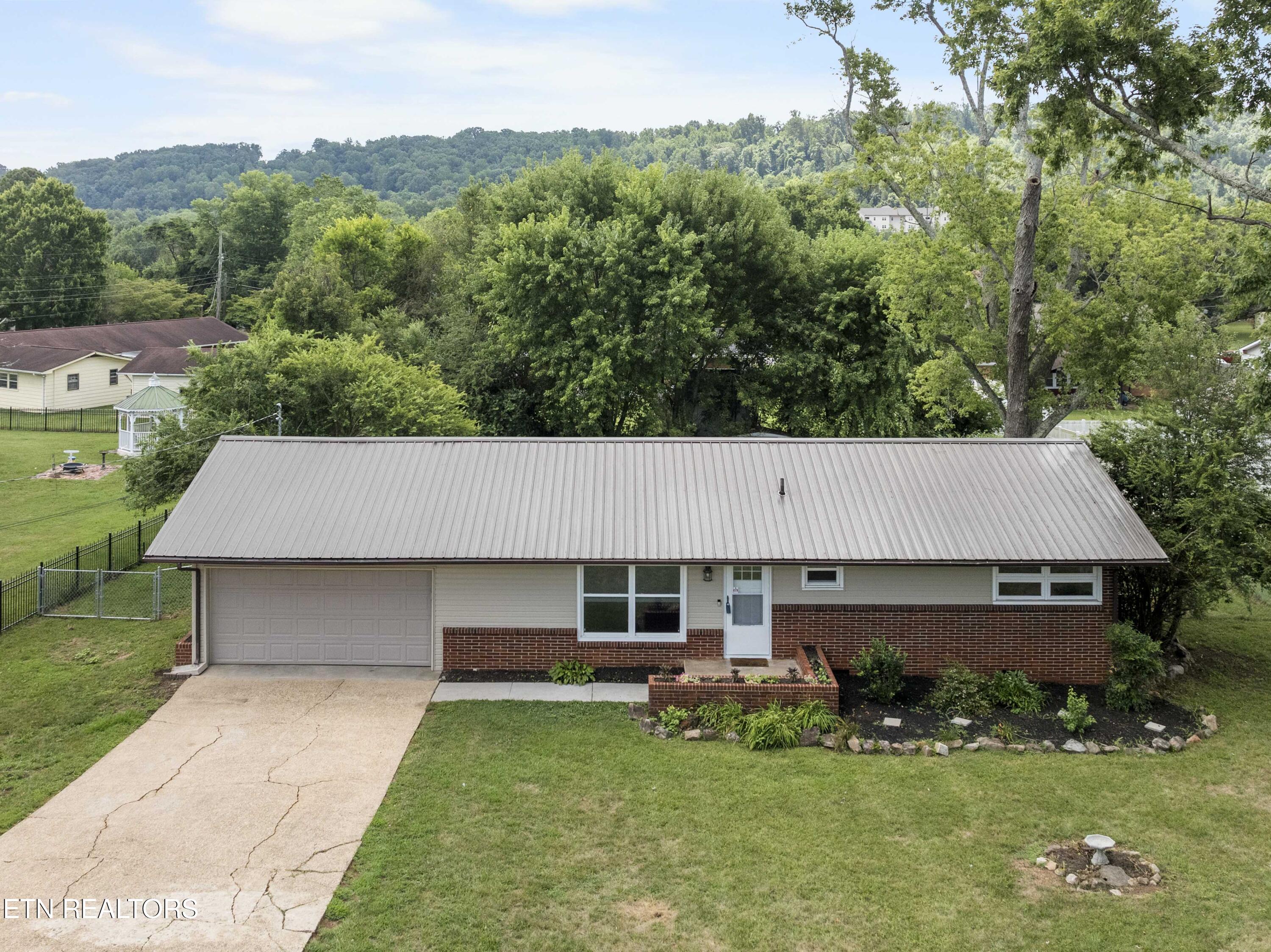 2312 Capri Drive Knoxville TN 37912