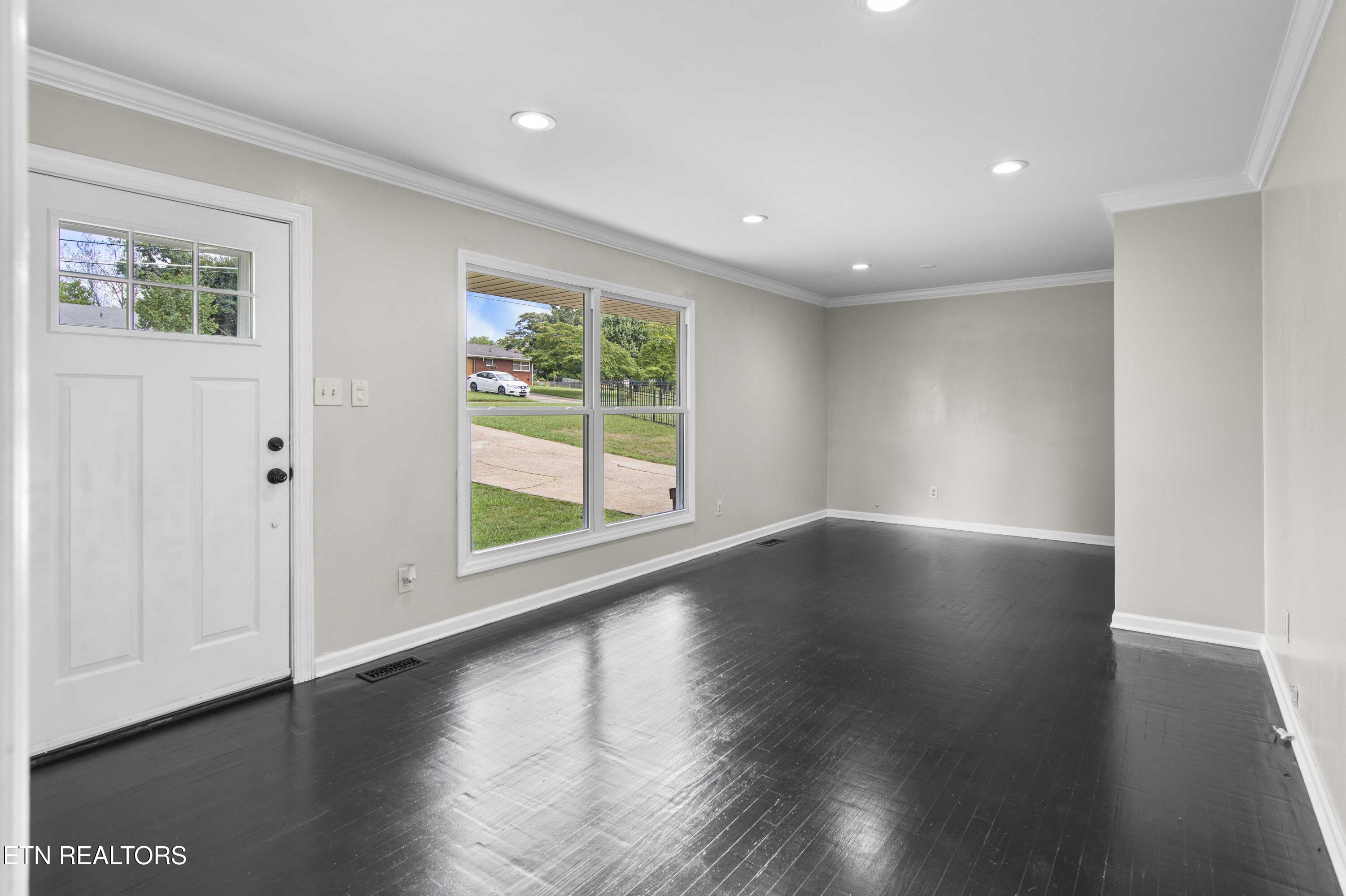 2312 Capri Drive Knoxville TN 37912