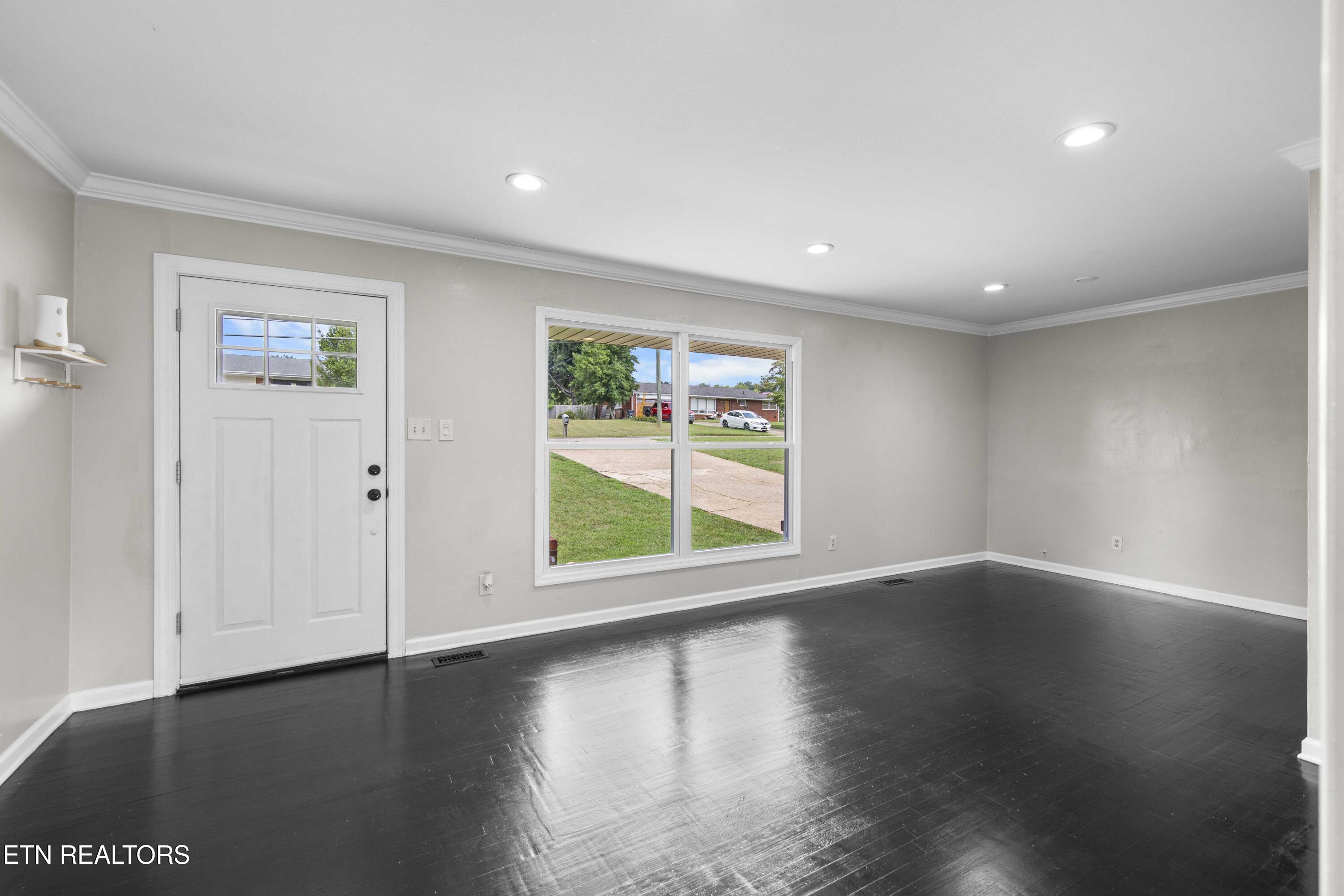 2312 Capri Drive Knoxville TN 37912