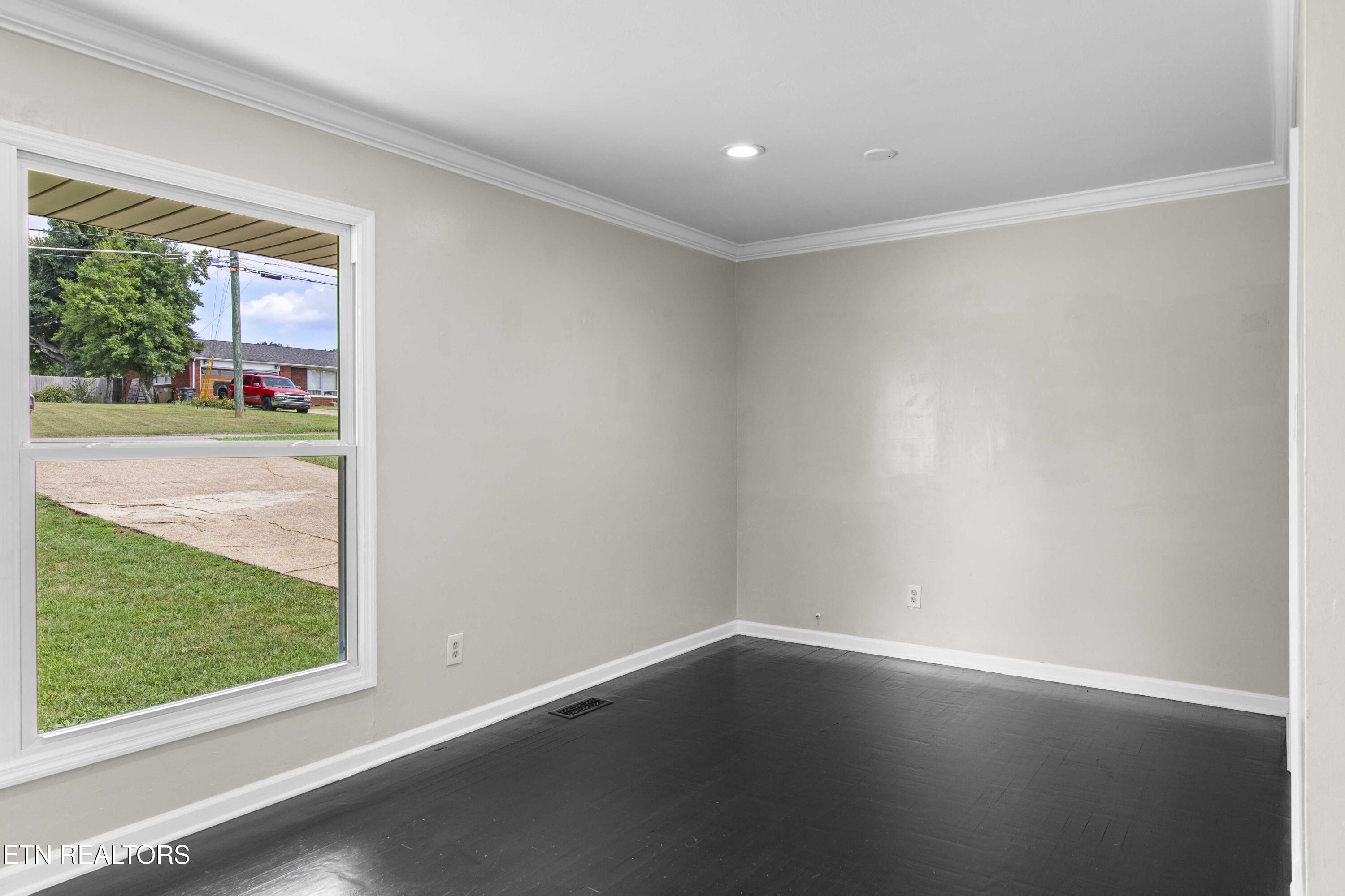 2312 Capri Drive Knoxville TN 37912