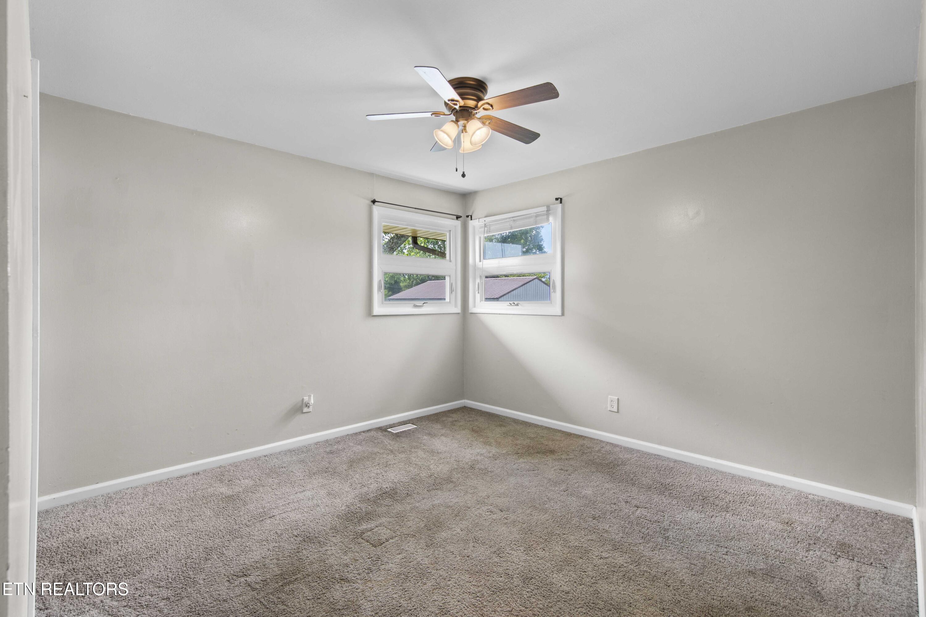 2312 Capri Drive Knoxville TN 37912