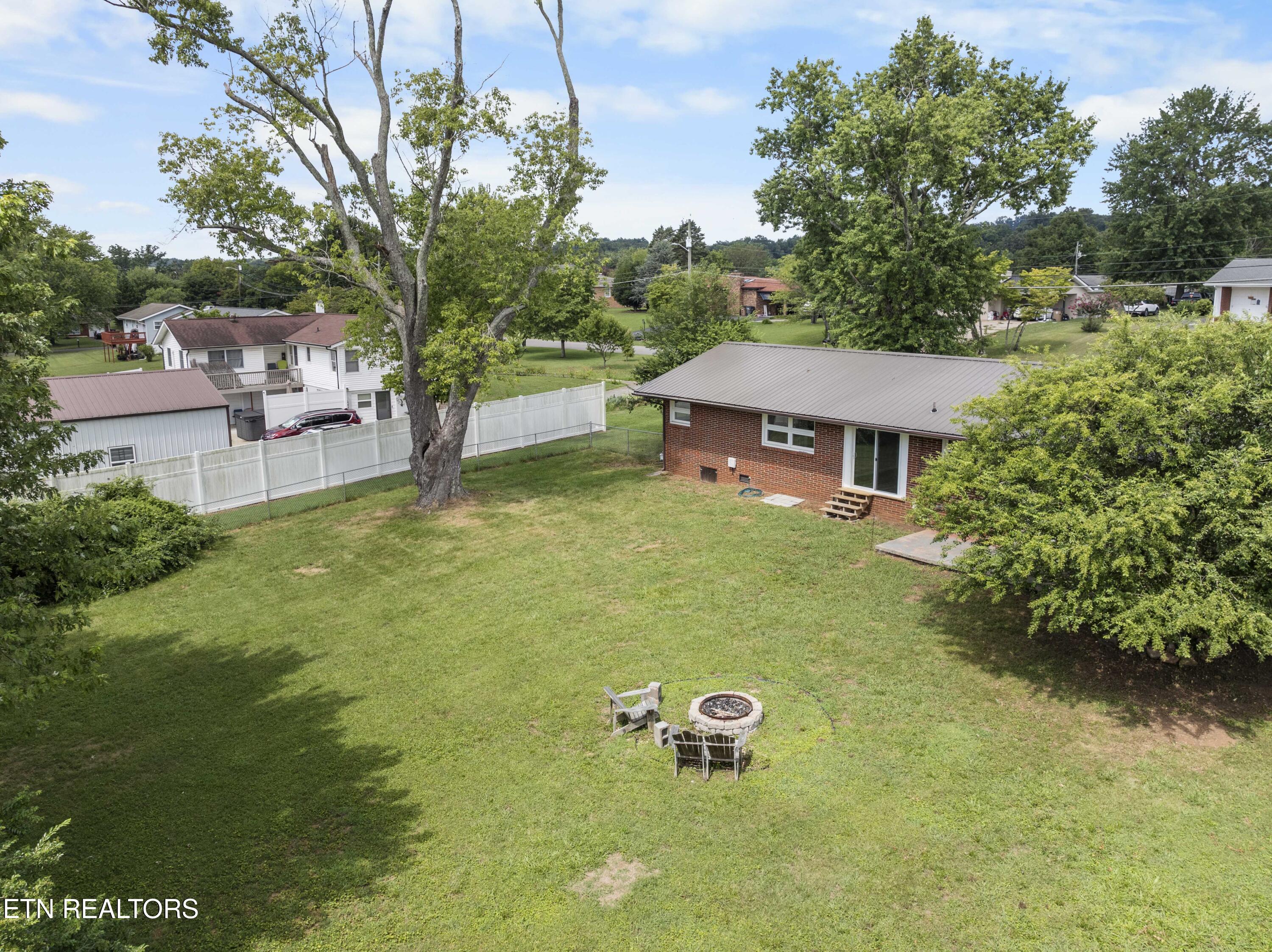 2312 Capri Drive Knoxville TN 37912