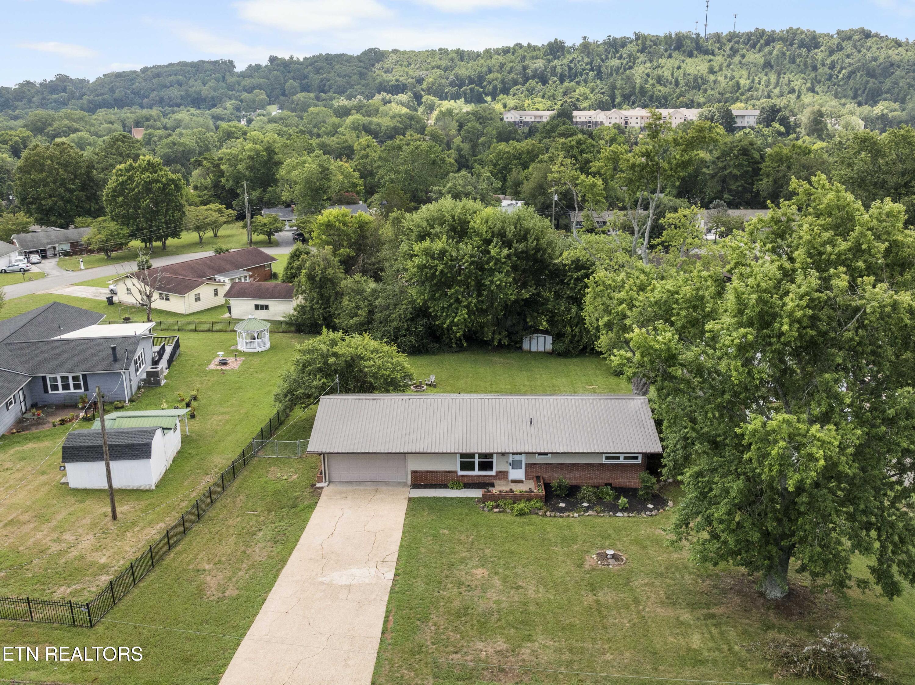 2312 Capri Drive Knoxville TN 37912