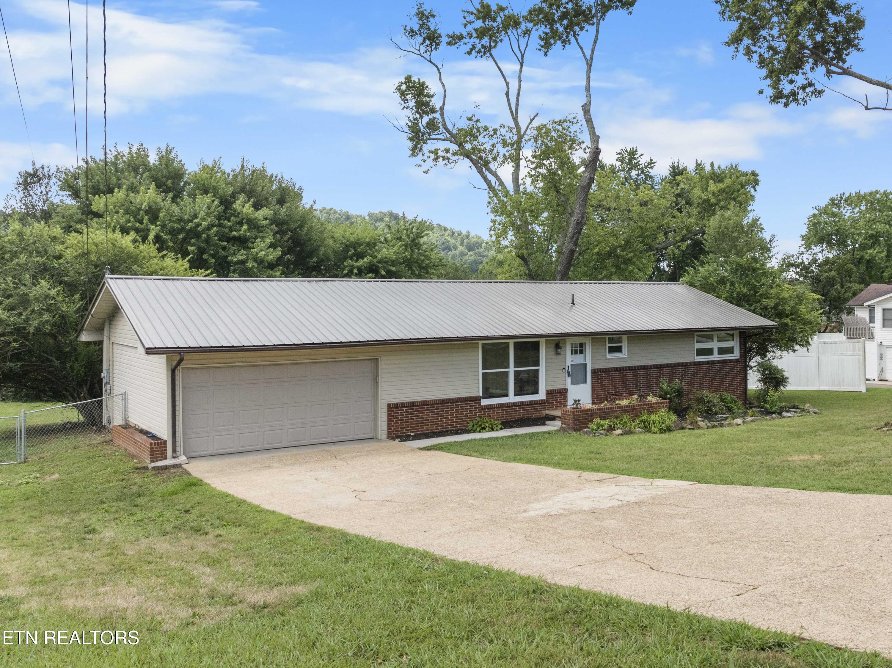 2312 Capri Drive Knoxville TN 37912