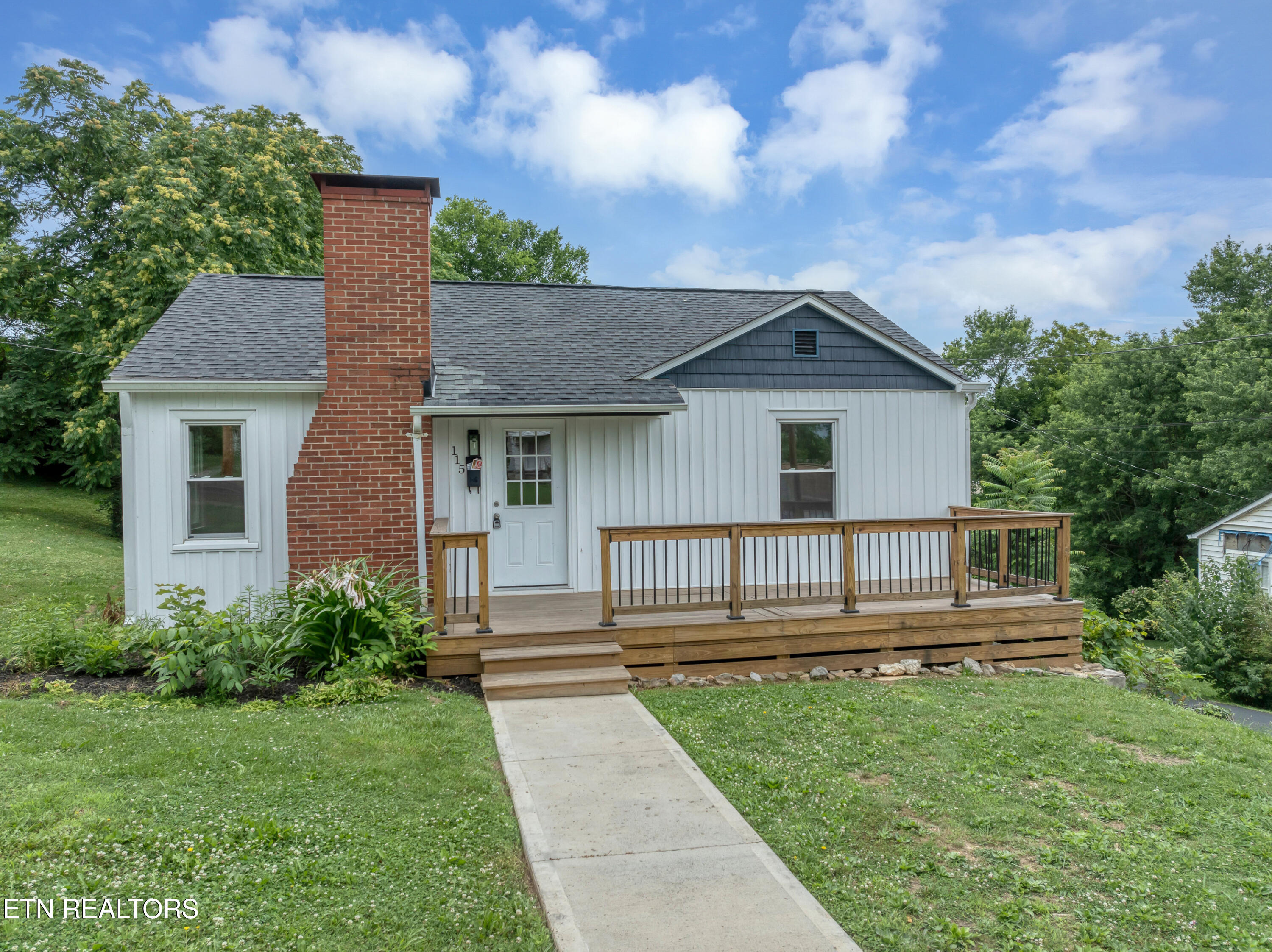 115 S Everett High Road Maryville TN 37804