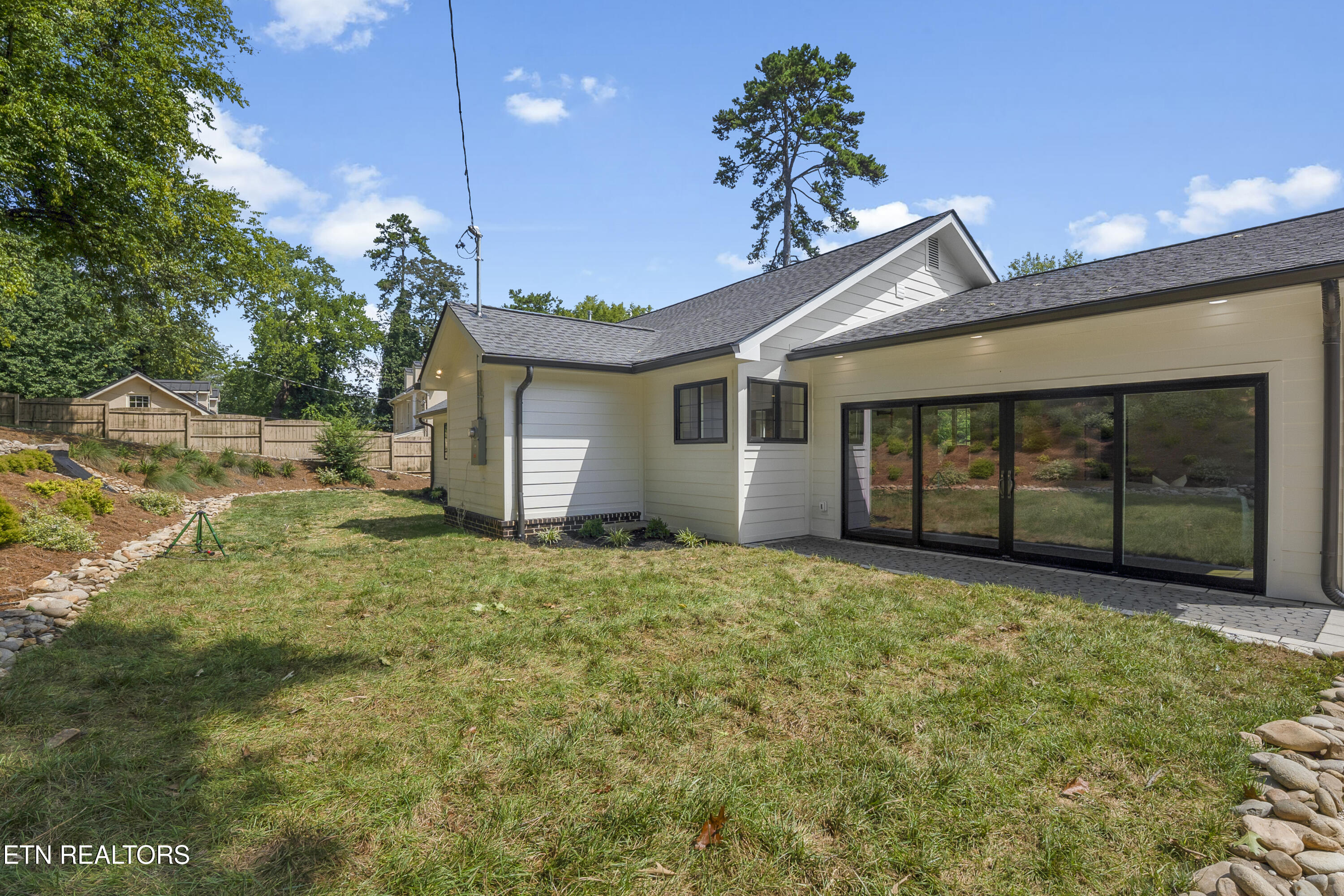 749 Cherokee Boulevard Knoxville TN 37919
