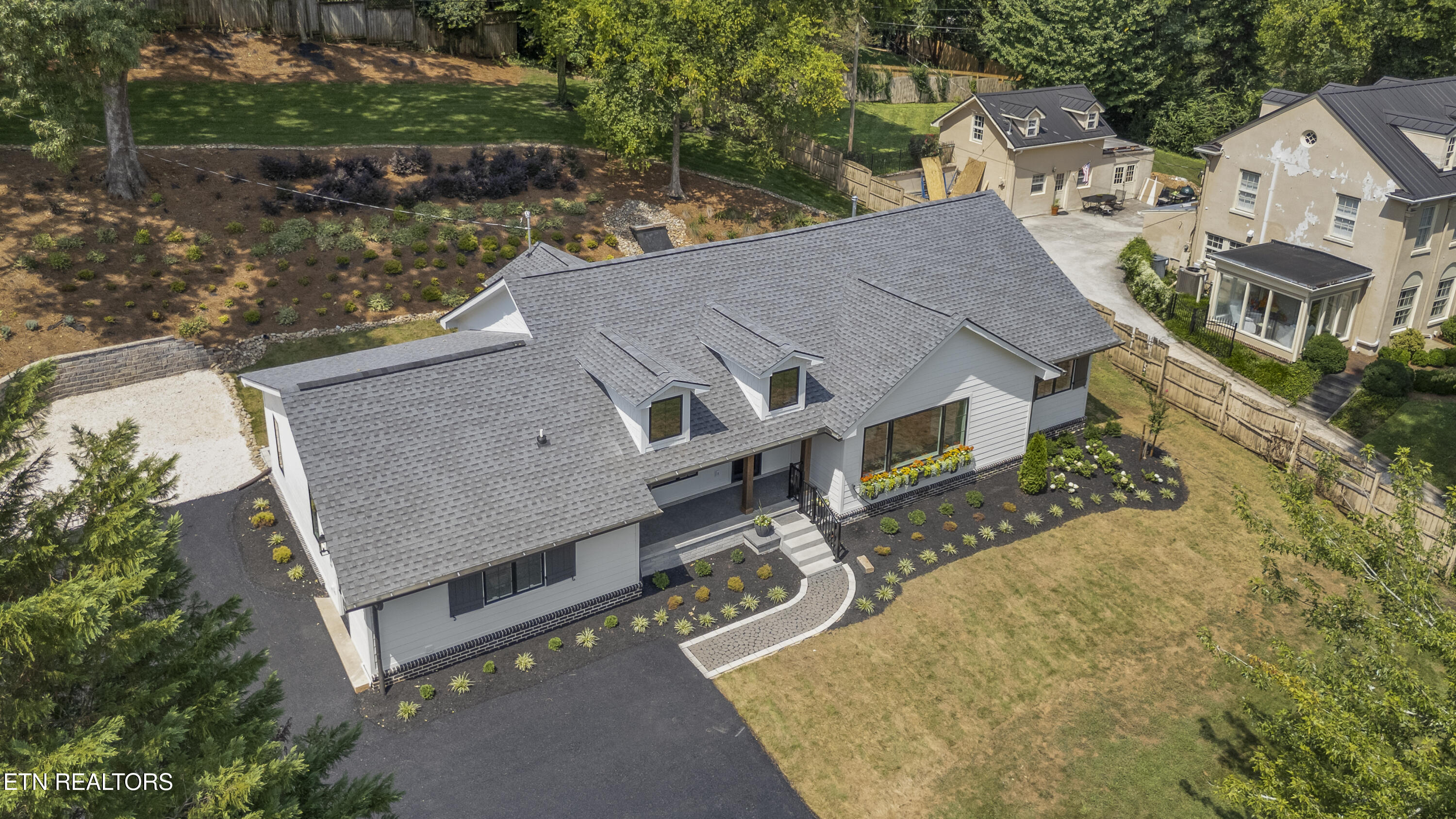 749 Cherokee Boulevard Knoxville TN 37919