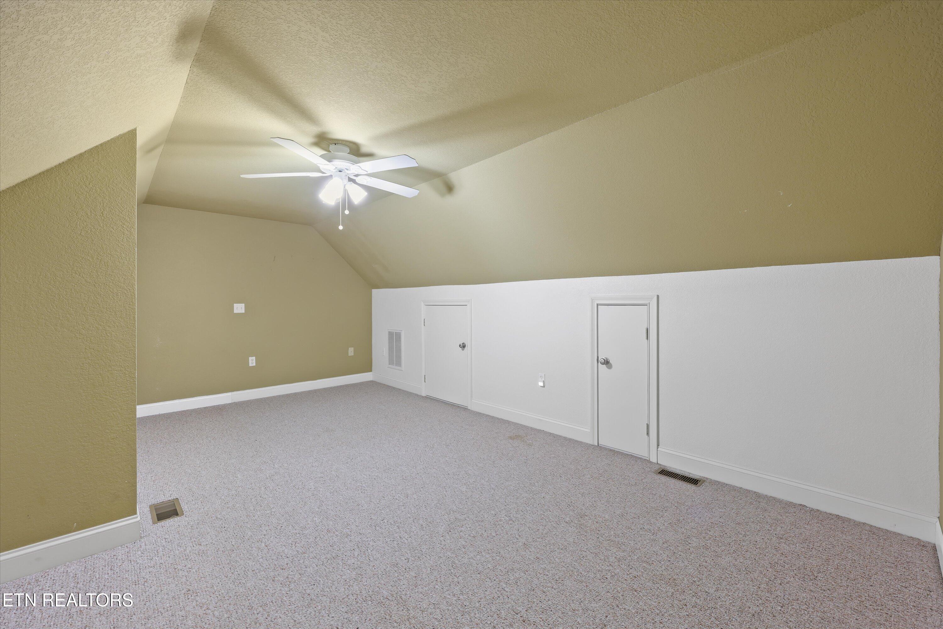 171 Wrenwood Way Greenback TN 37742