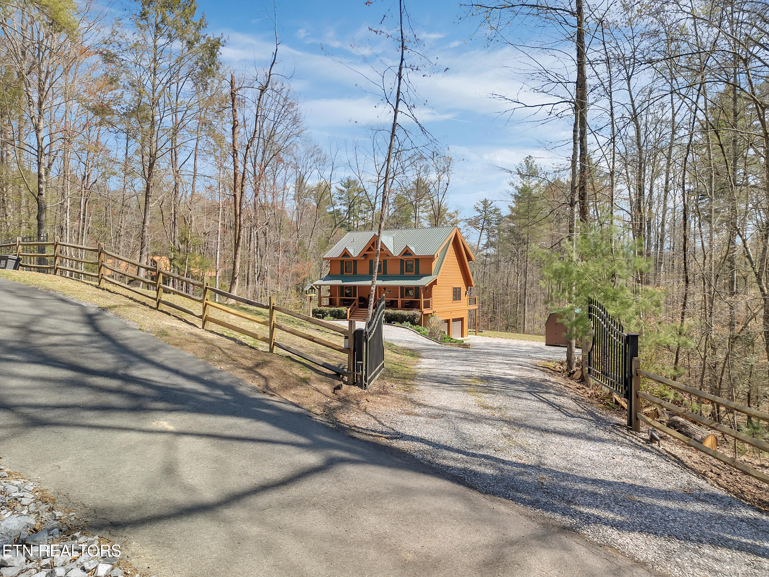 2164 Newt Huff Lane Sevierville TN 37862