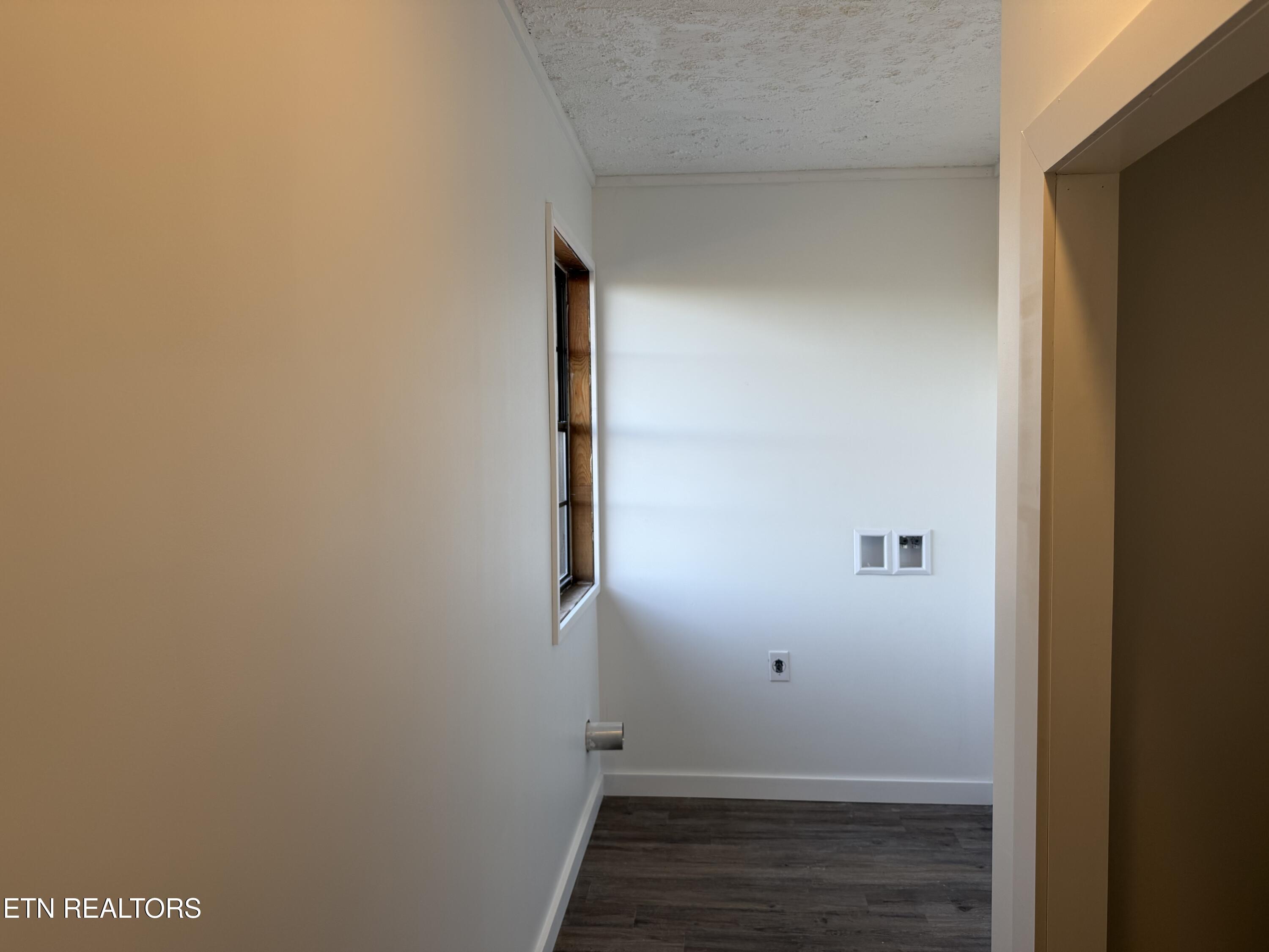 328 Peach Orchard Road Clinton TN 37716