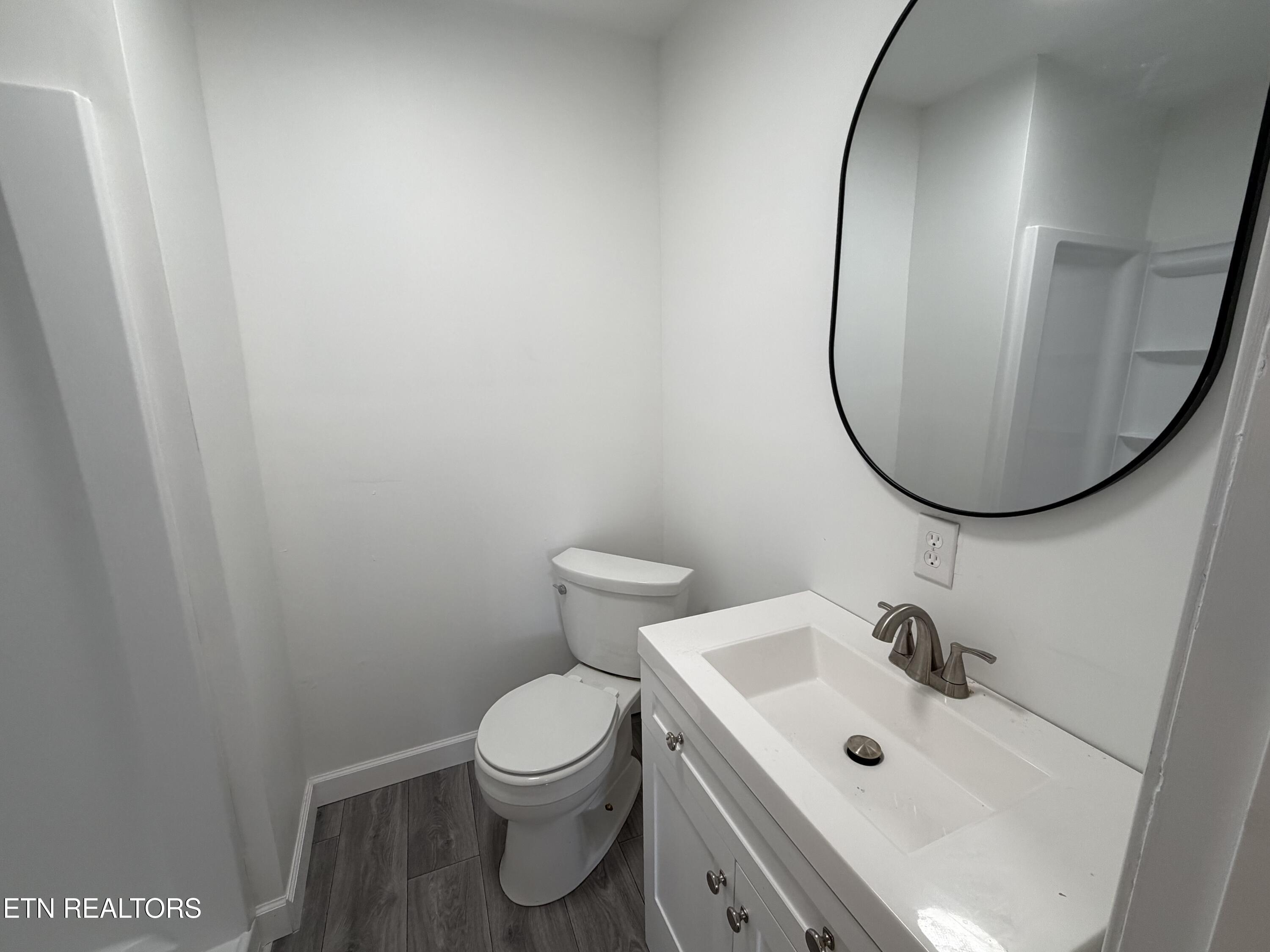 328 Peach Orchard Road Clinton TN 37716