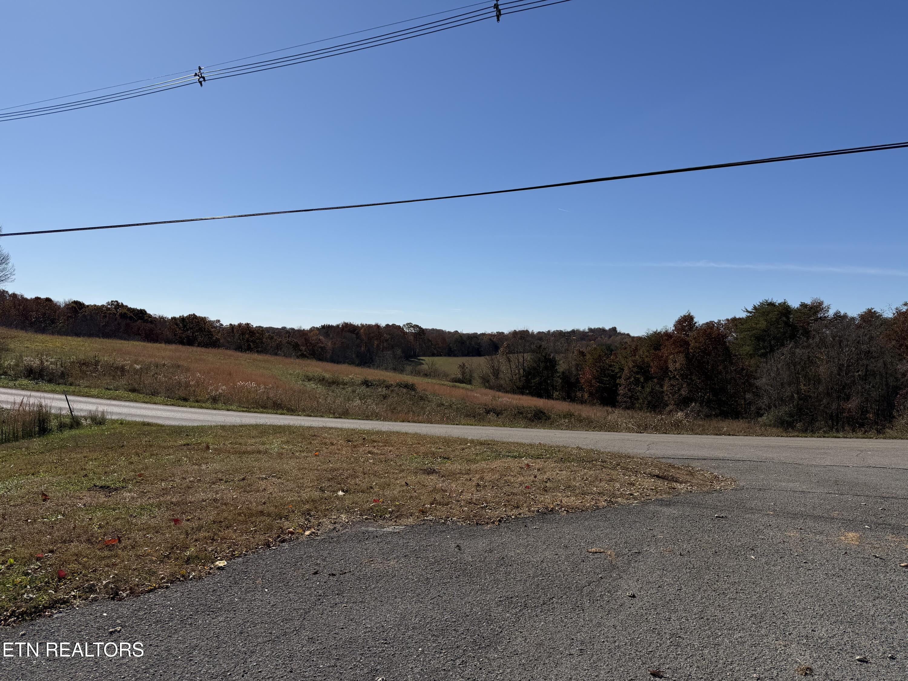 328 Peach Orchard Road Clinton TN 37716