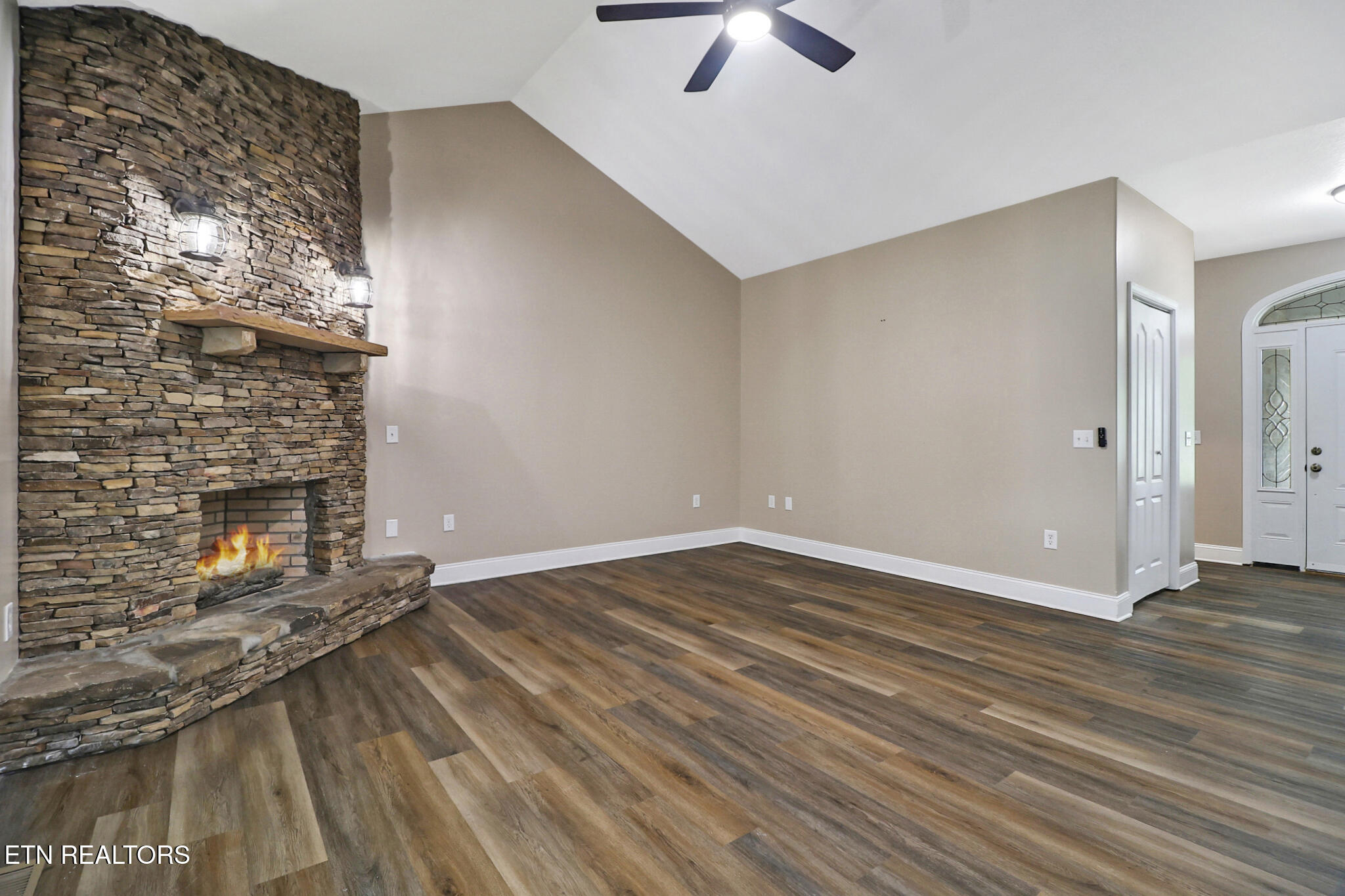 809 Buffalo Trail Clarkrange TN 38553
