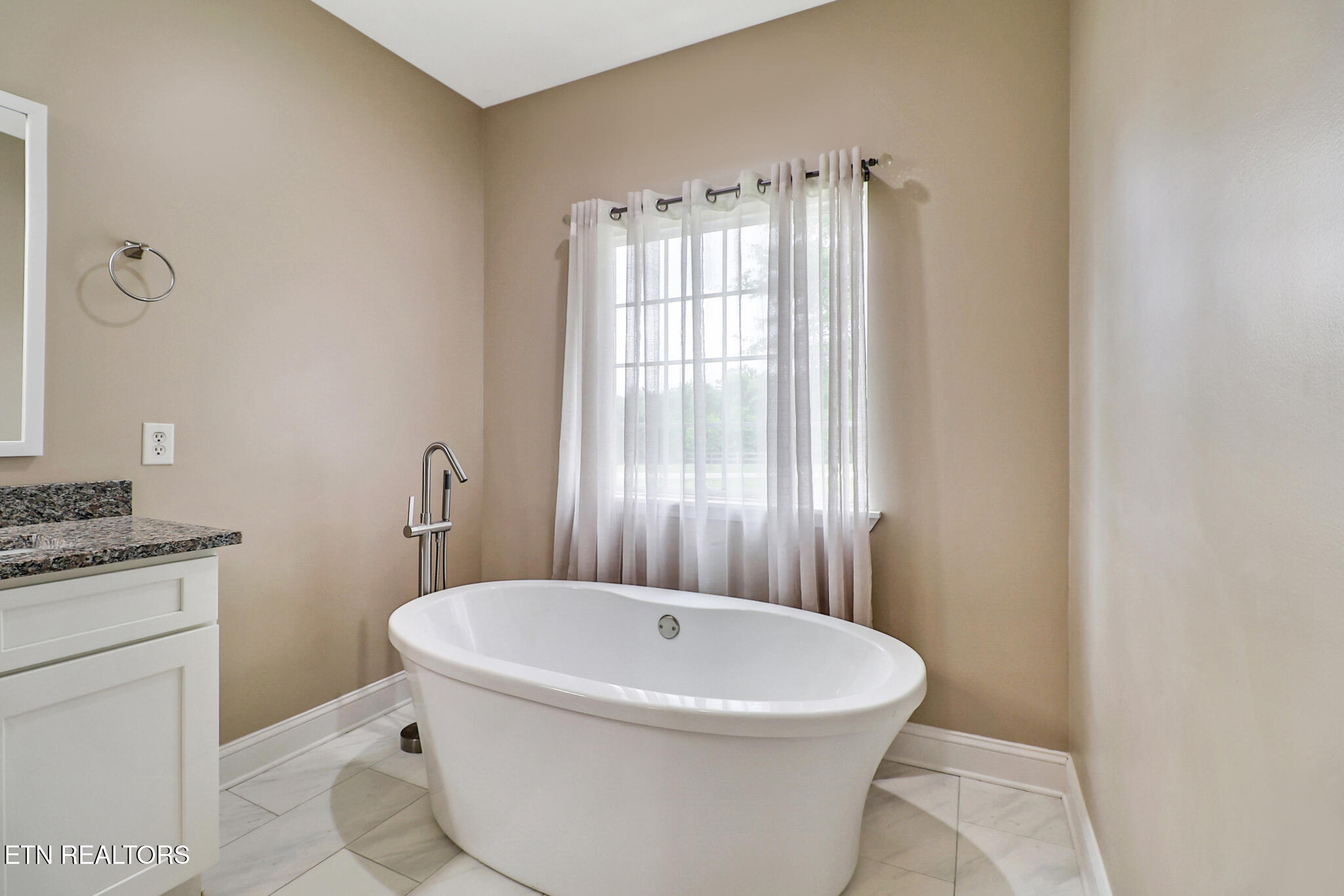 809 Buffalo Trail Clarkrange TN 38553
