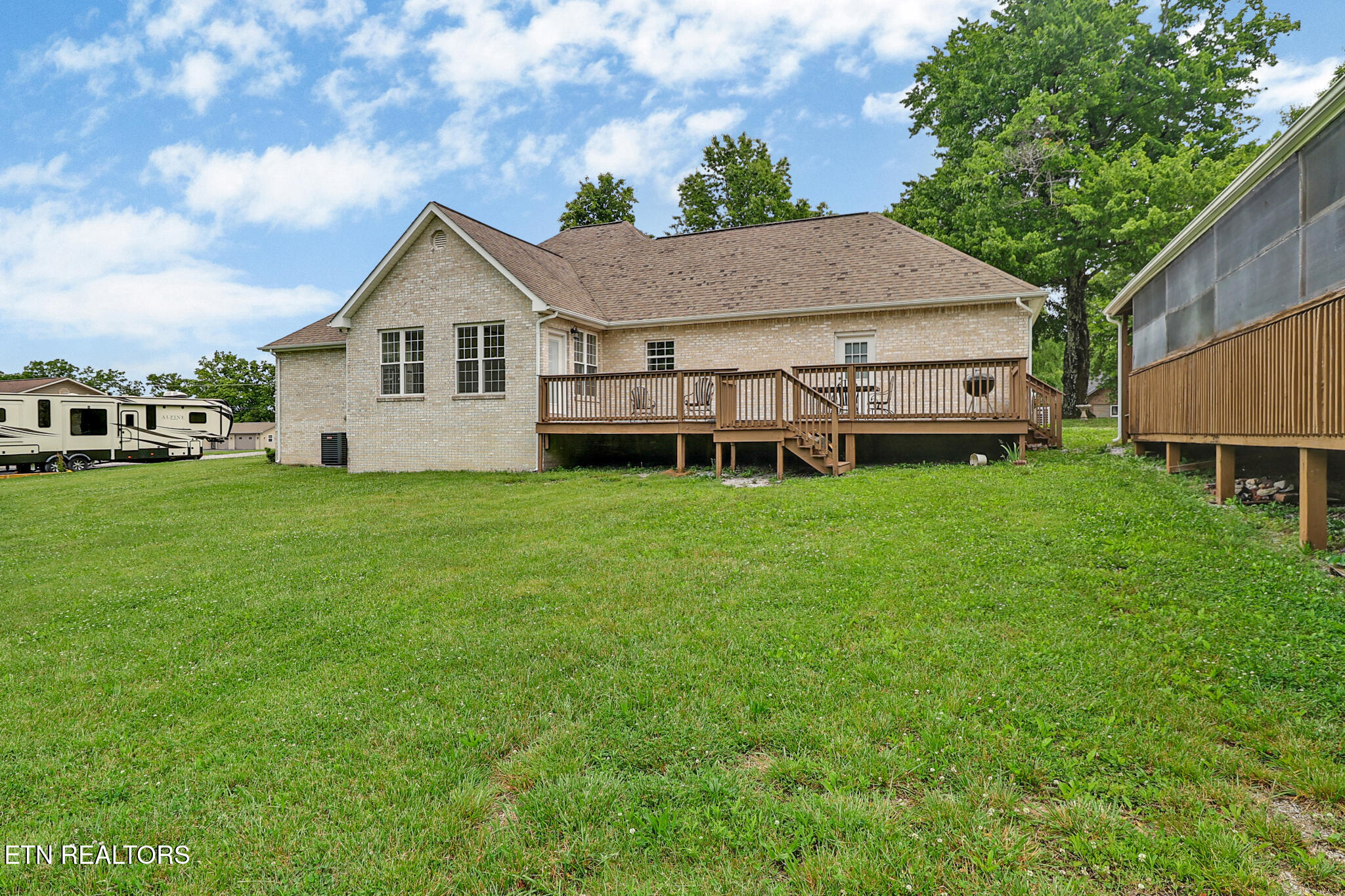 809 Buffalo Trail Clarkrange TN 38553