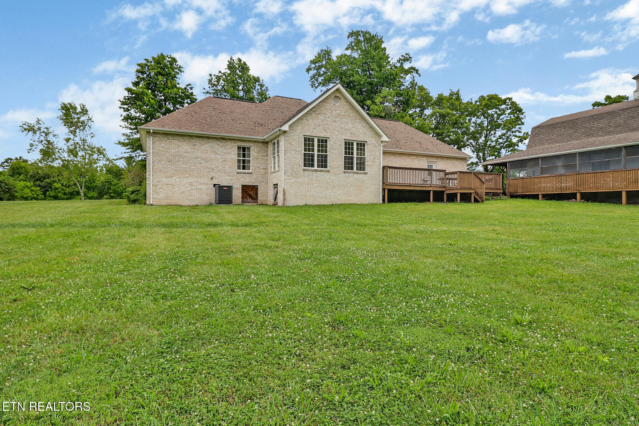 809 Buffalo Trail Clarkrange TN 38553