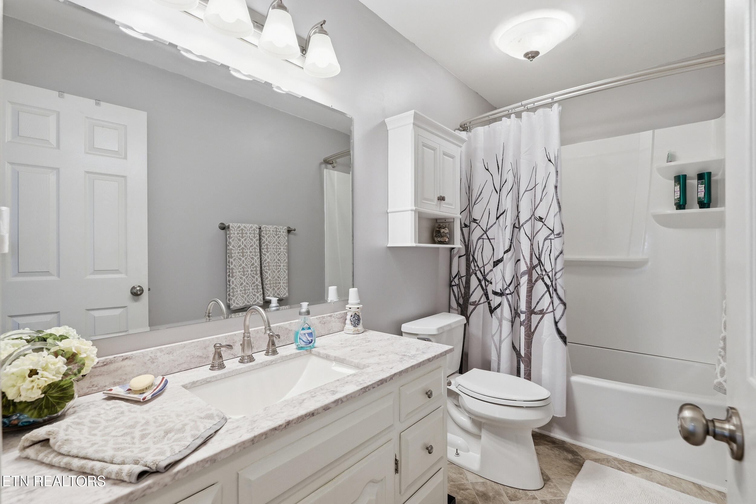 2279 Willingham Lane Maryville TN 37803