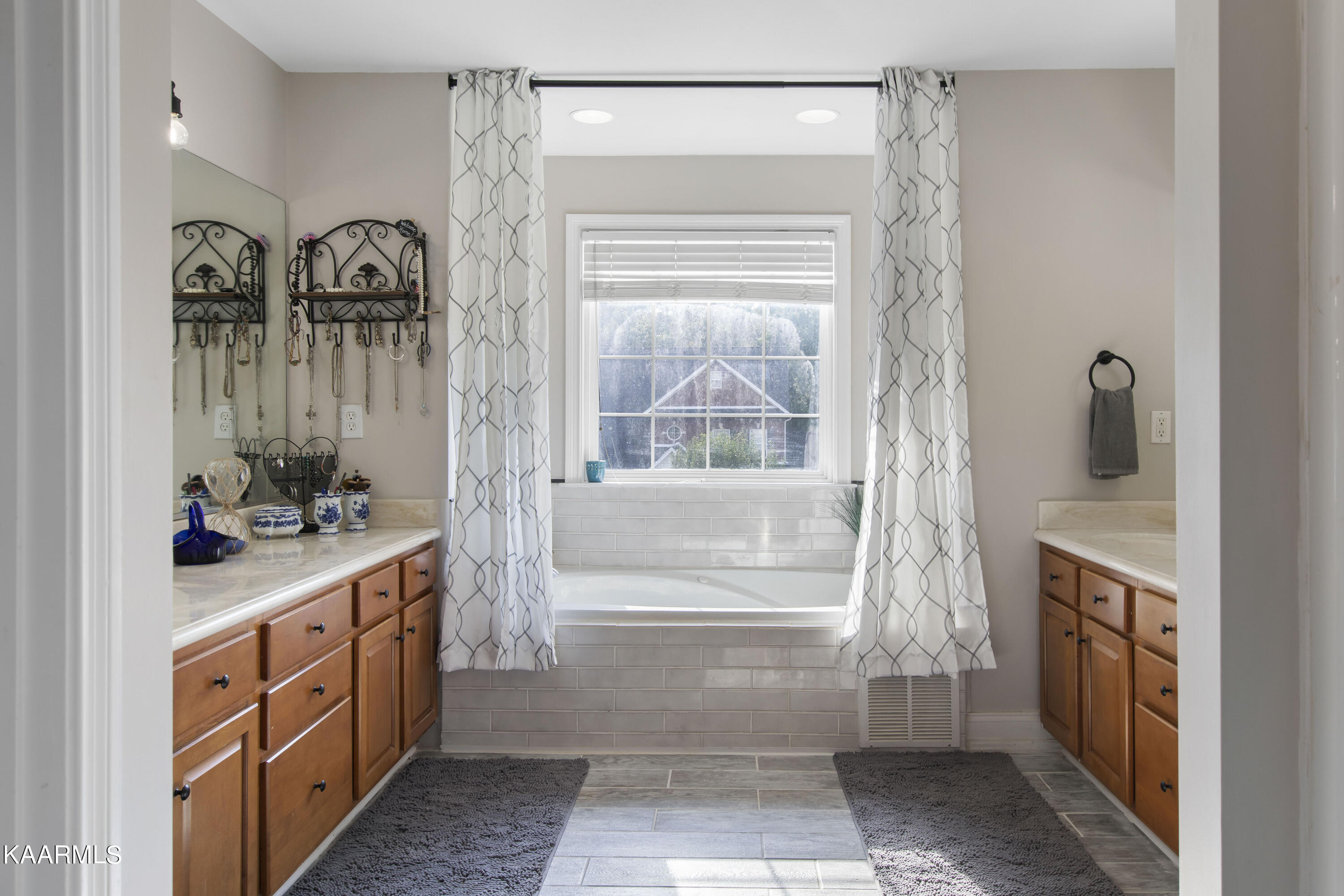 12601 Weatherstone Drive Knoxville TN 37922