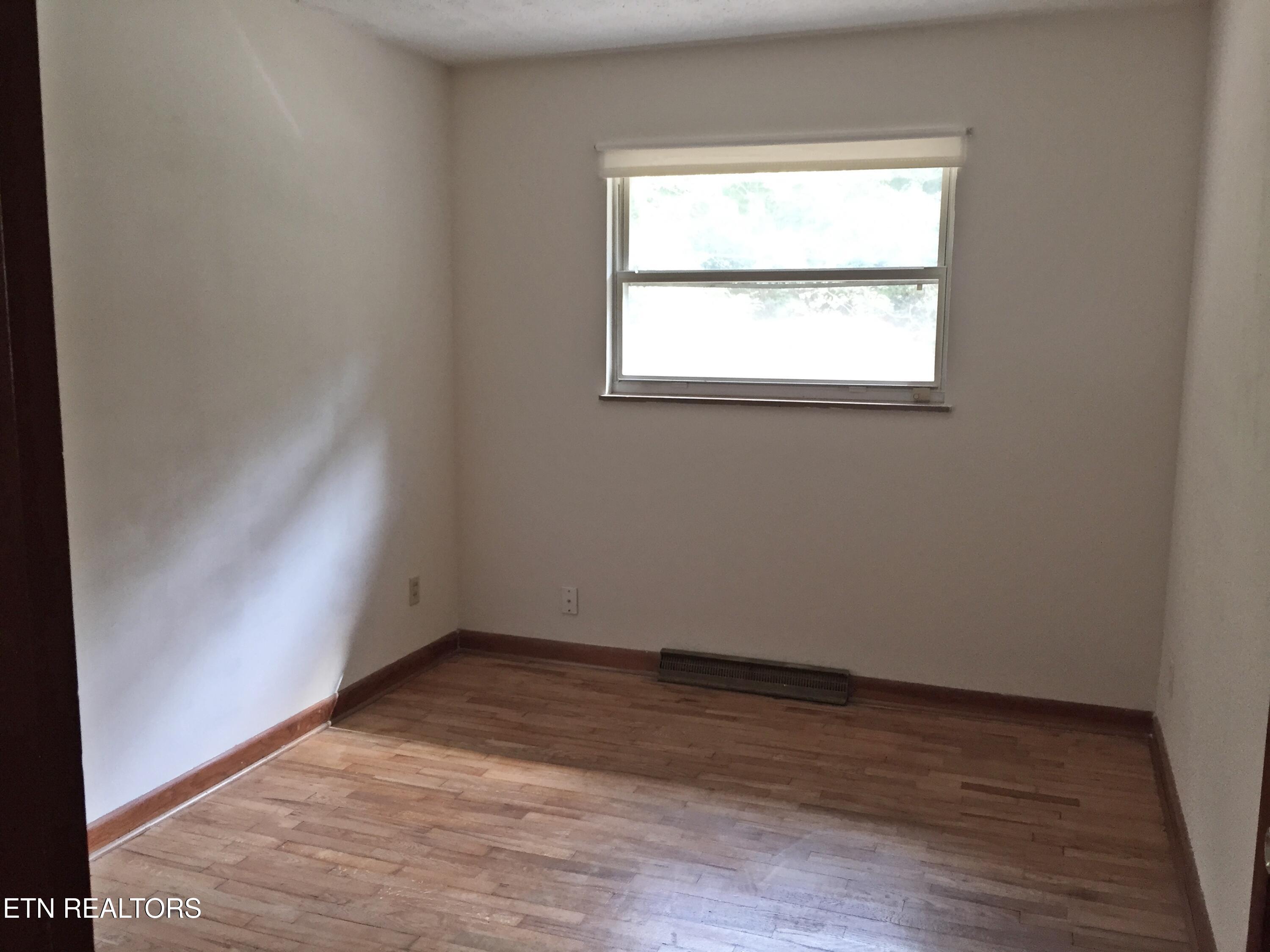 1910 E Broadway Avenue Maryville TN 37804