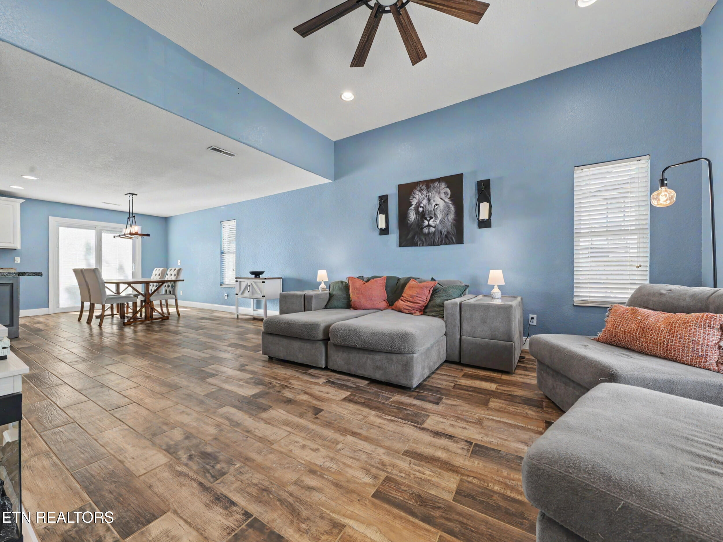 1351 Wisteria Lane Sevierville TN 37862