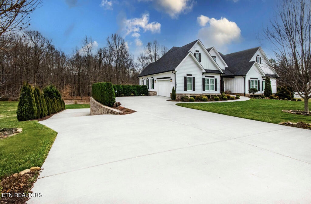 1624 Laramie Lane Seymour TN 37865